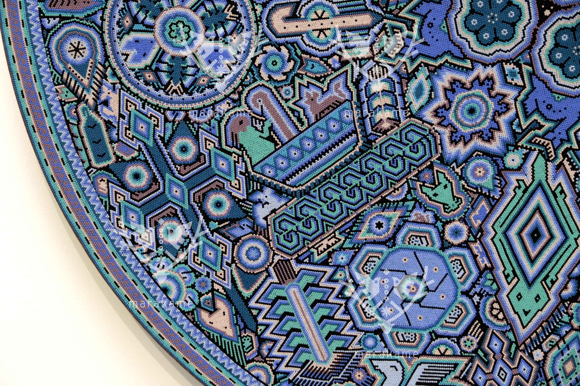 Nierika de Chaquira Círculo Huichol - Kieri teiwariyeme - 120 cm.