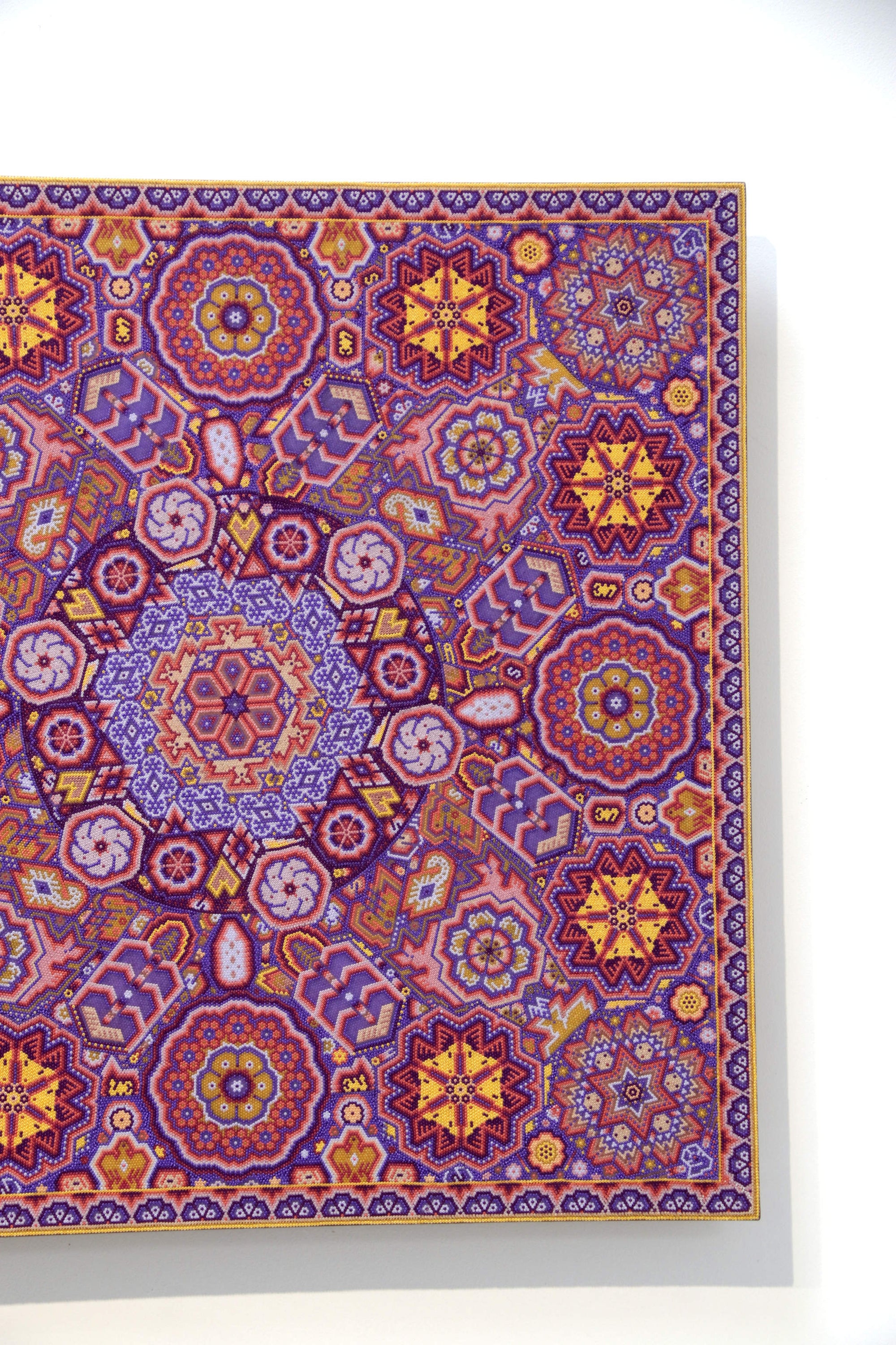 Nierika de Chaquira Cuadro Huichol - Tatei Yurienaka - 80 x 80 cm.