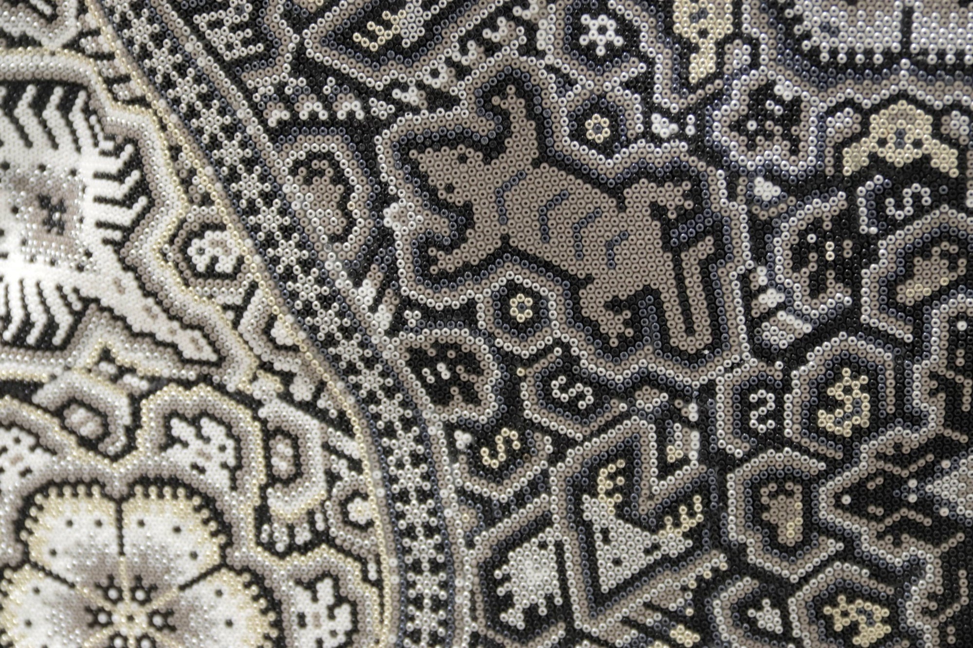 Escultura Arte Huichol - Yumutame - El espíritu del Bisonte - Arte Marakame