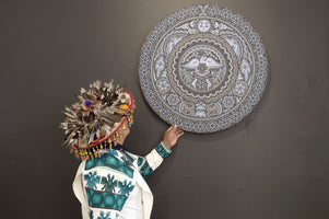 Nierika de Chaquira CÍrculo Huichol - Tuutú huyeyari - El camino del peyote - 78 cm. - 2025 - Arte Marakame