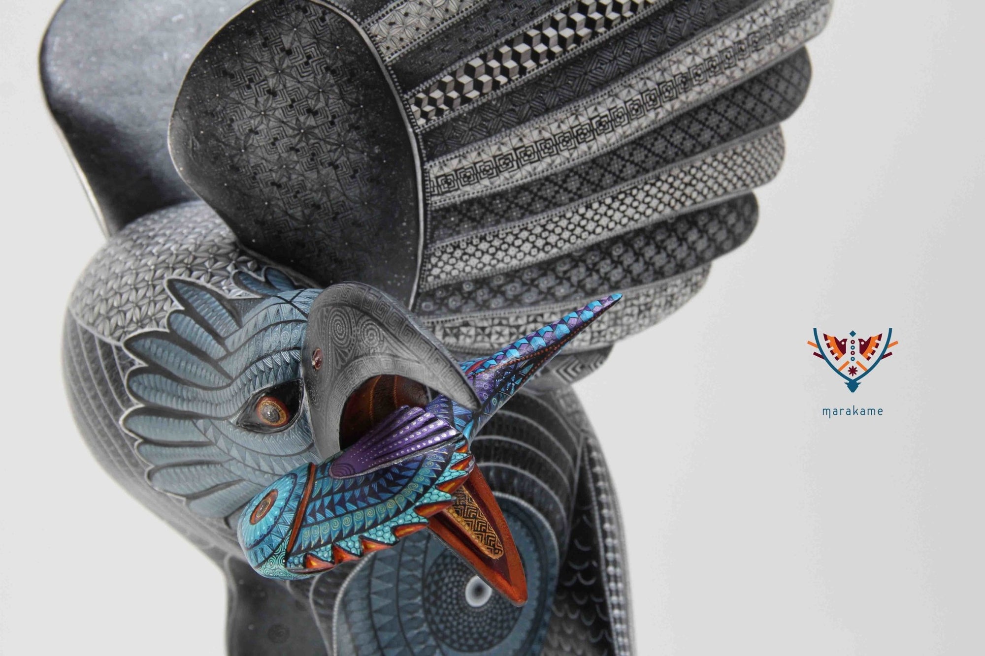 Alebrije - Águila cazadora Guuze' - Arte Huichol - Marakame