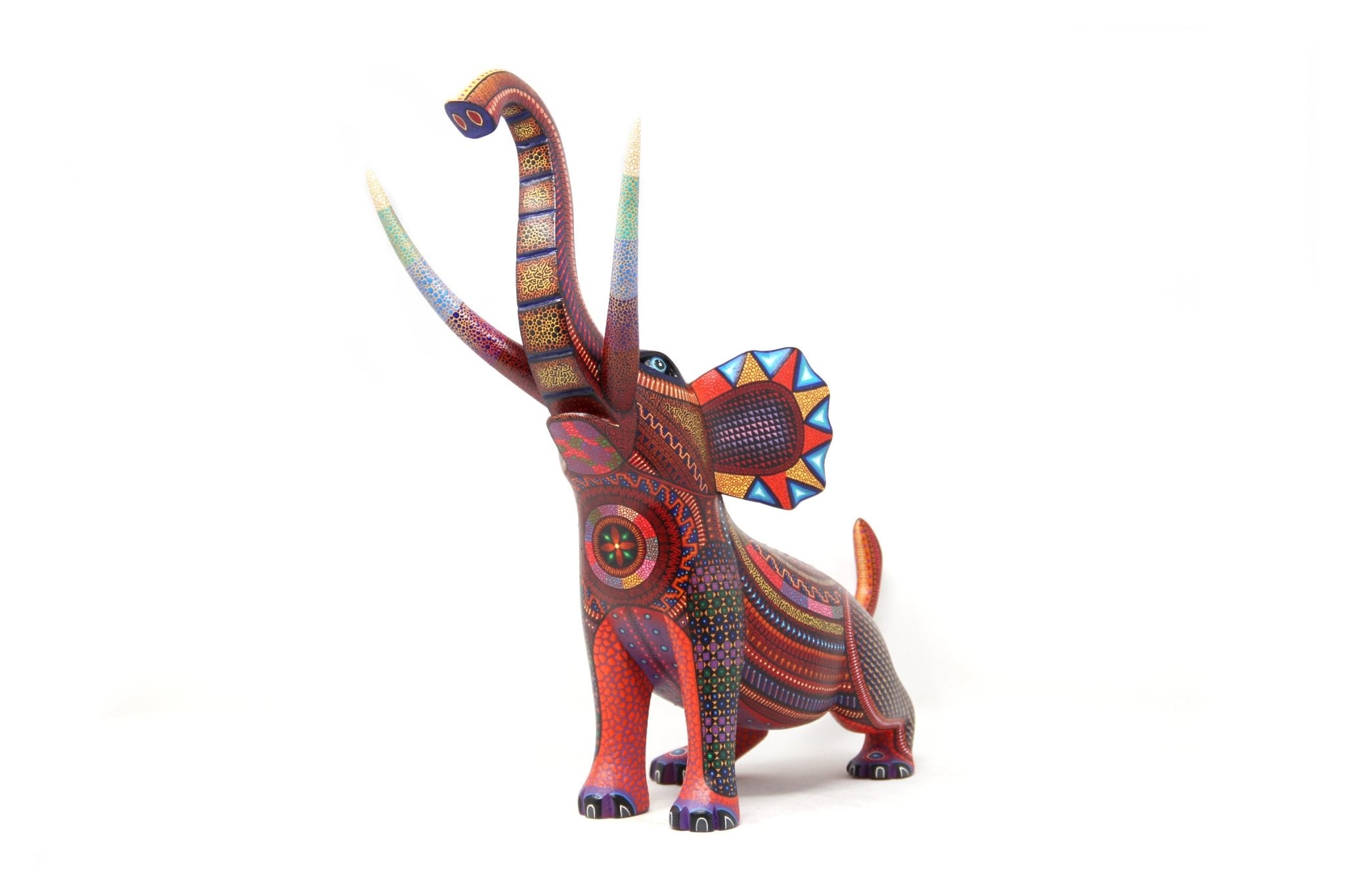 Alebrije - Elefante Pochutla - Arte Huichol - Marakame