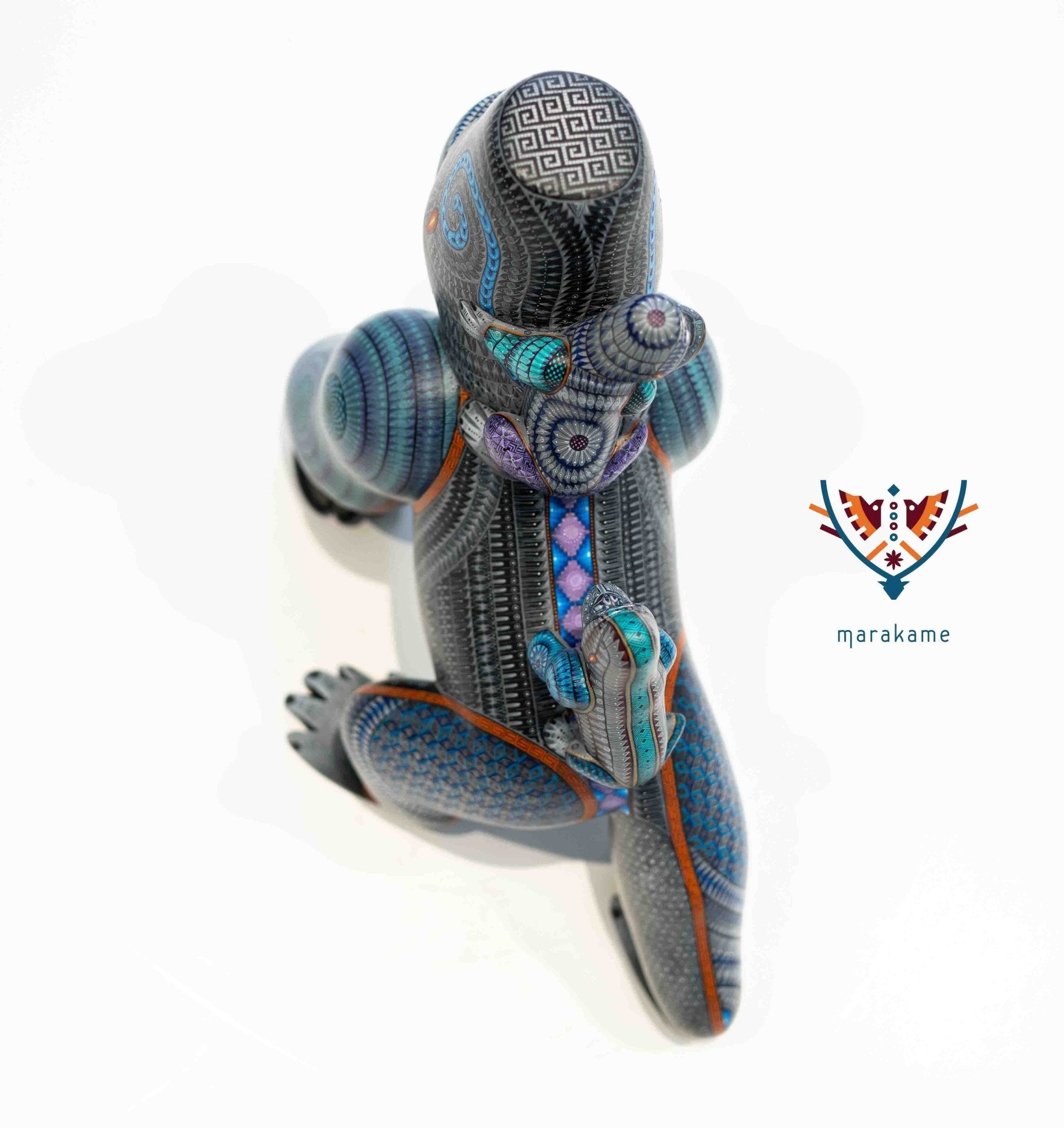 Alebrije Gorila con bebés - Amá mashin - Arte Huichol - Marakame