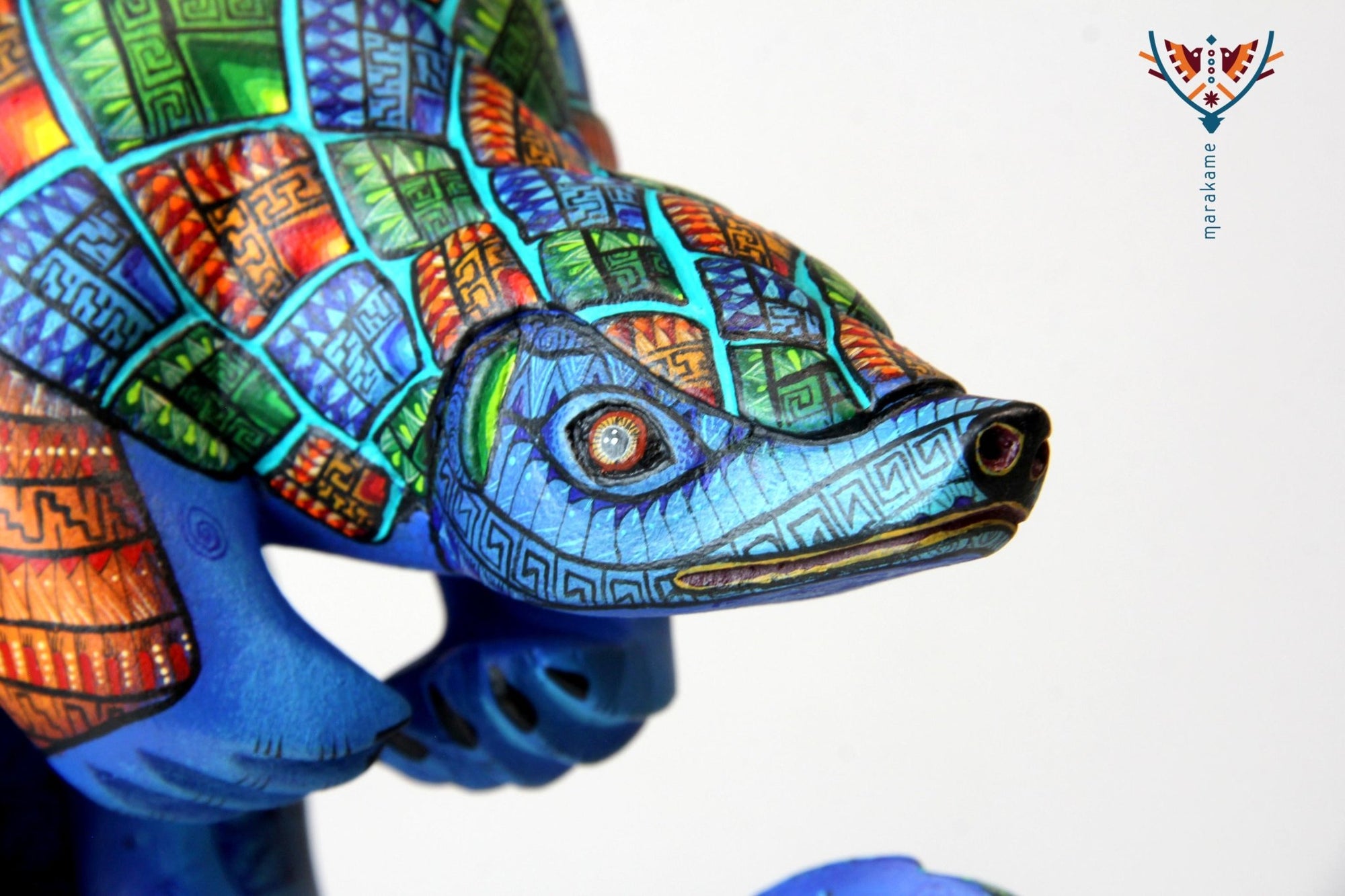 Alebrije - Pangolín en tronco I - Arte Huichol - Marakame