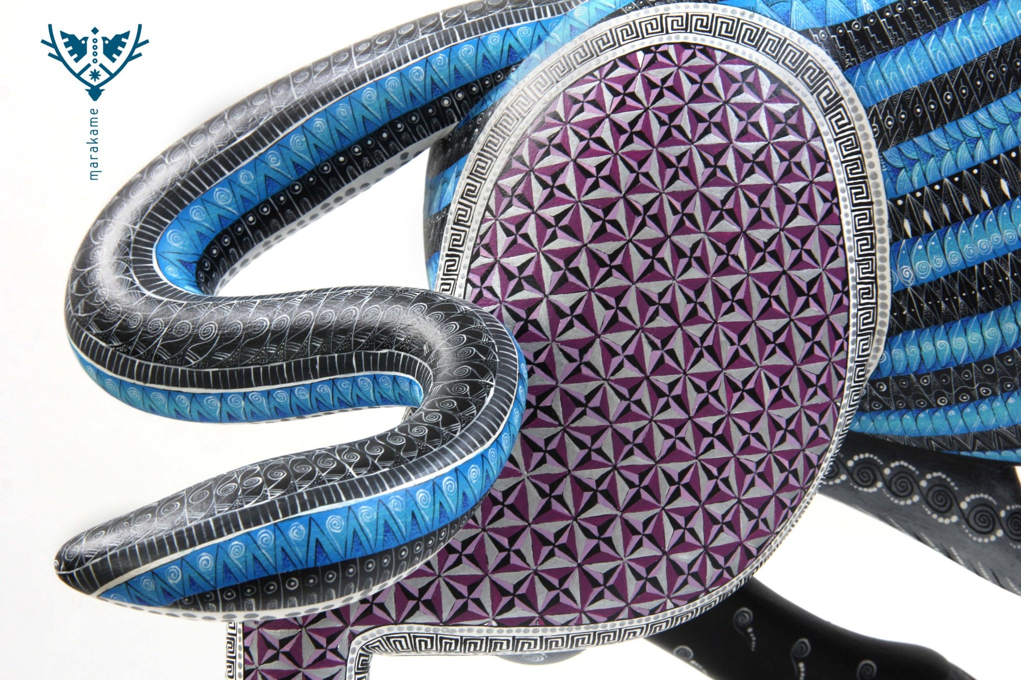 Alebrije Toro - Goon ngola - Arte Huichol - Marakame