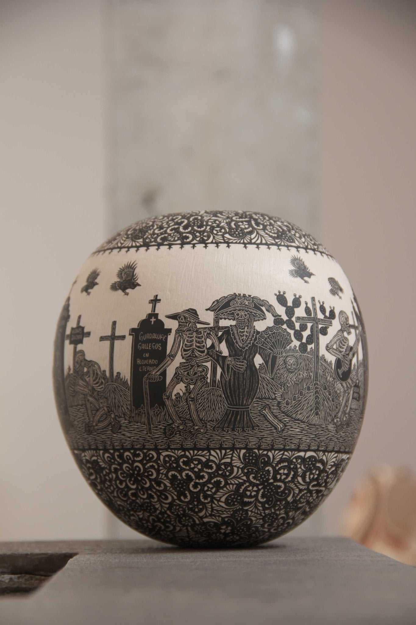 Cerámica de Mata Ortiz - Descanso en paz - Día - Arte Huichol - Marakame