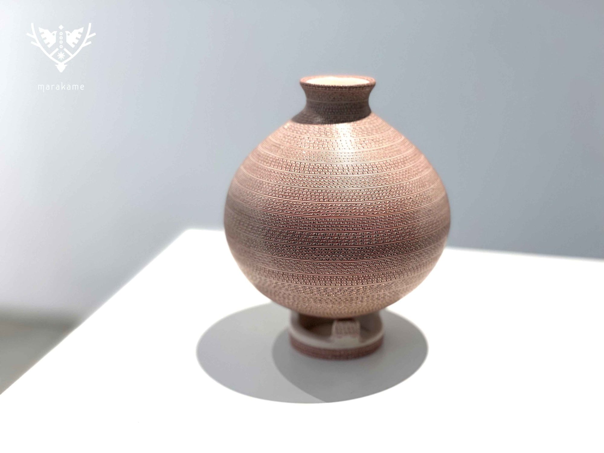 Cerámica de Mata Ortiz - Pieza mediana - Bugarini - Arte Huichol - Marakame