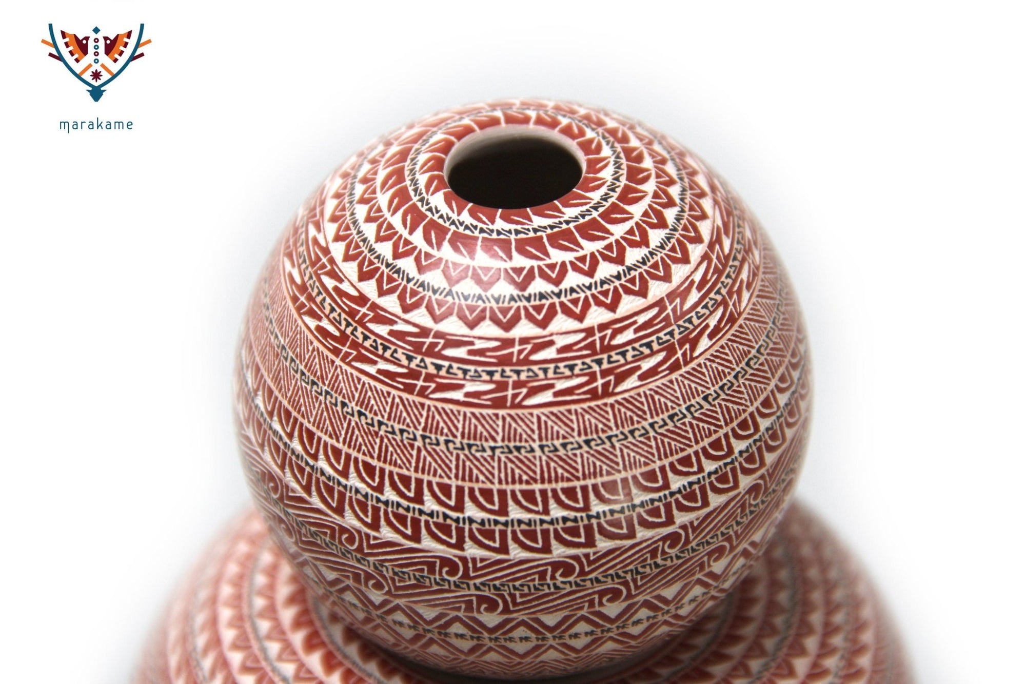 Cerámica de Mata Ortiz - Primer Lugar en Esgrafiado - Apacheta - Arte Huichol - Marakame
