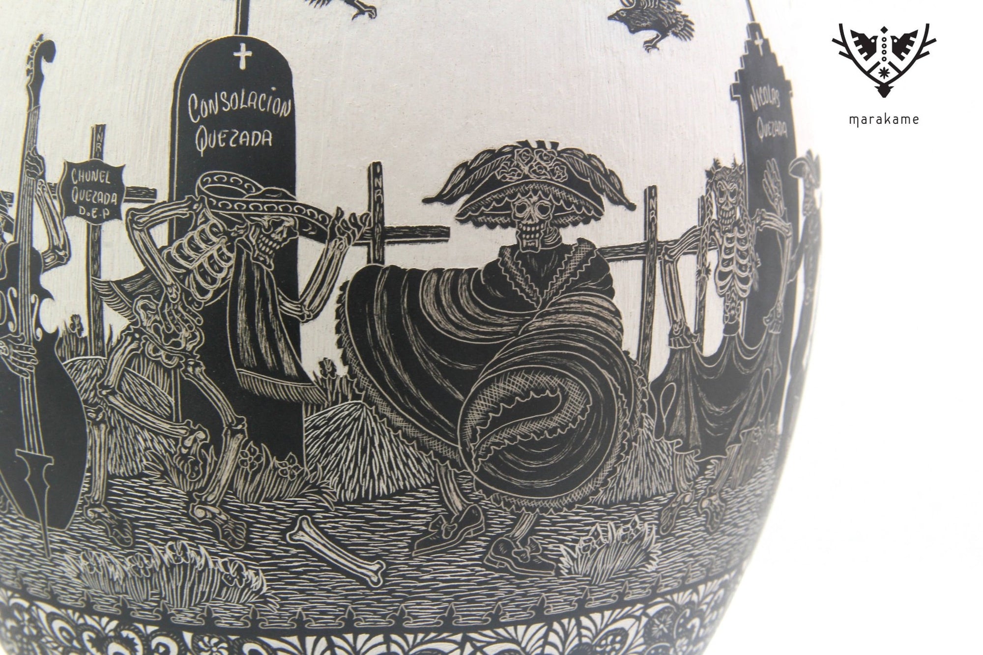 Cerámica de Mata Ortiz - Vida y Muerte de día - pieza grande - Arte Huichol - Marakame