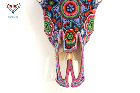 Cráneo de vaca Arte Huichol - Los Marakates - Arte Huichol - Marakame