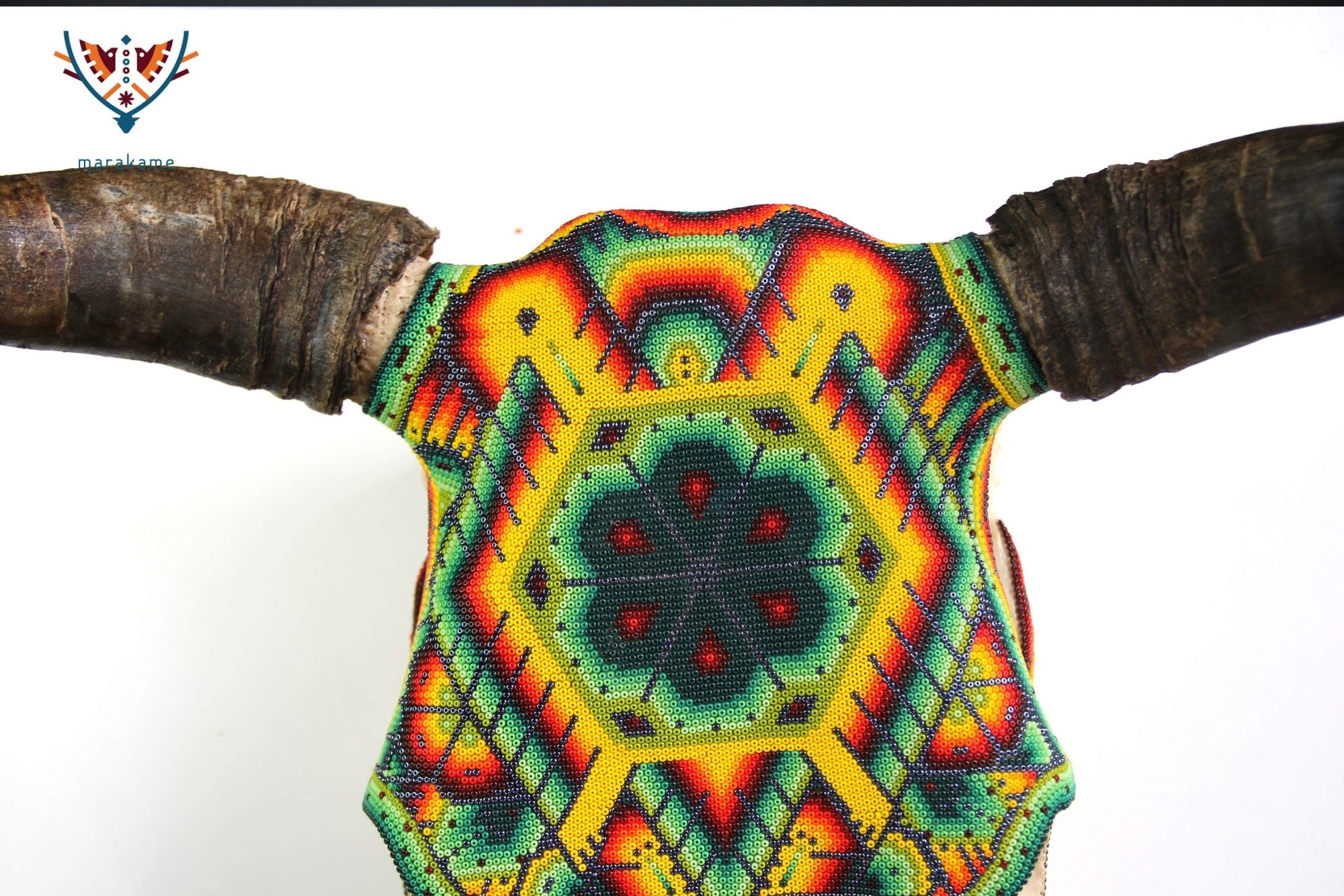 Cráneo de vaca Arte Huichol - Niwetsika - Arte Huichol - Marakame