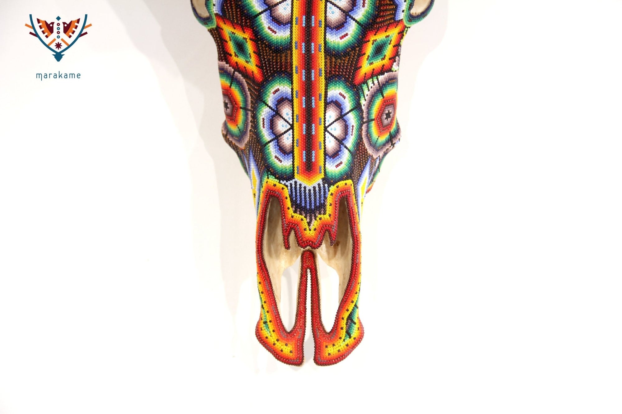 Cráneo de vaca Arte Huichol - Tatéi Niaariwame - Arte Huichol - Marakame