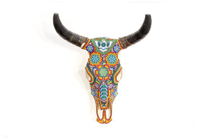 Cráneo de vaca Arte Huichol - Tatéi werika wimari - Arte Huichol - Marakame