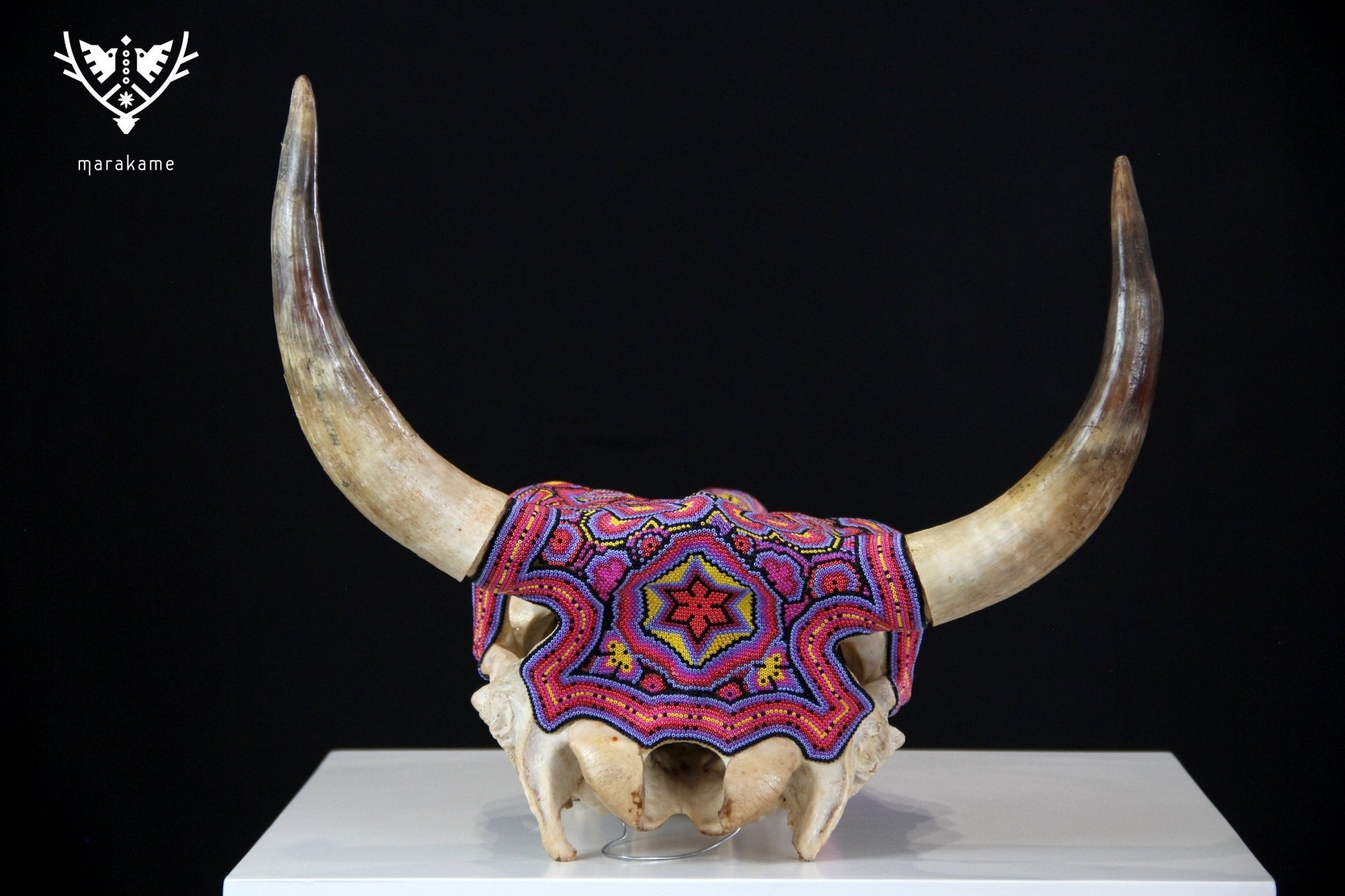 Cráneo de vaca Arte Huichol - Wexik+a mutinuiwax+ - Arte Huichol - Marakame