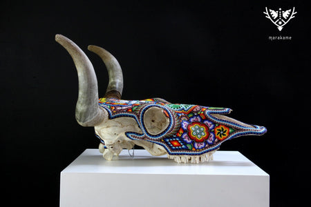 Cráneo de vaca Arte Huichol - xupurero grande - Arte Huichol - Marakame