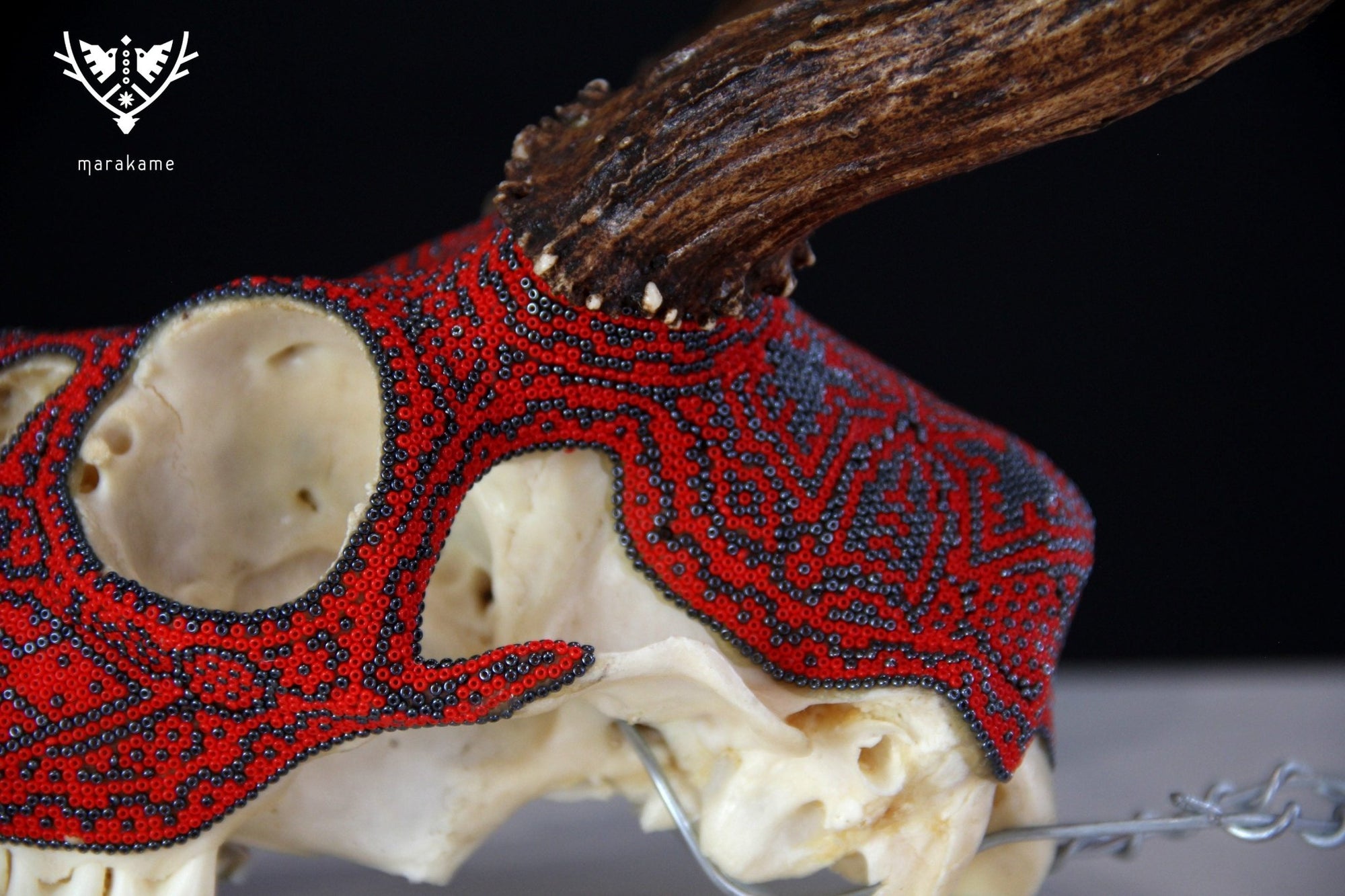 Cráneo de Venado Huichol - Xawe Tatewari - Arte Huichol - Marakame