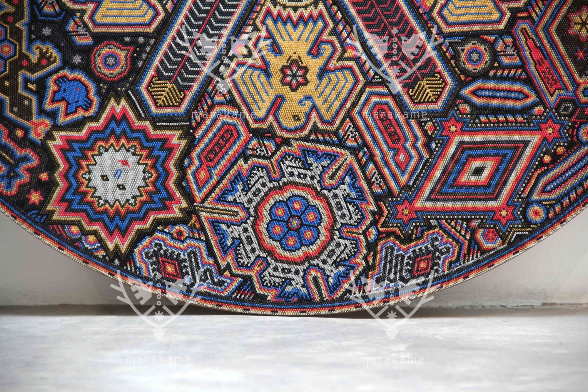 Nierika de Chaquira Círculo Huichol - Wexik+a - 90 cm. - Arte Huichol - Marakame