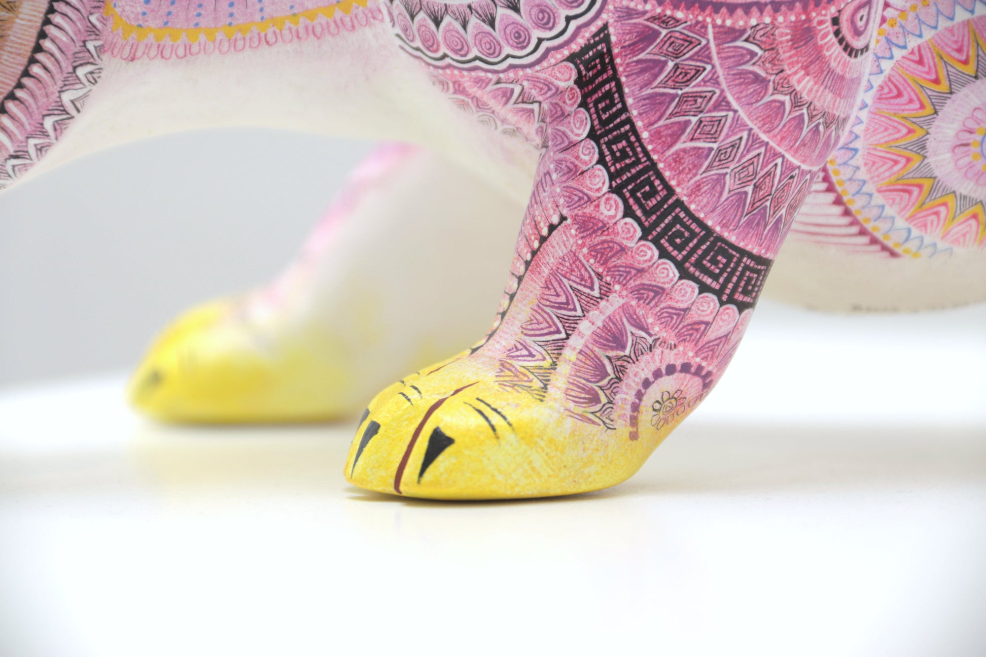 Alebrije - Jaguar rosa