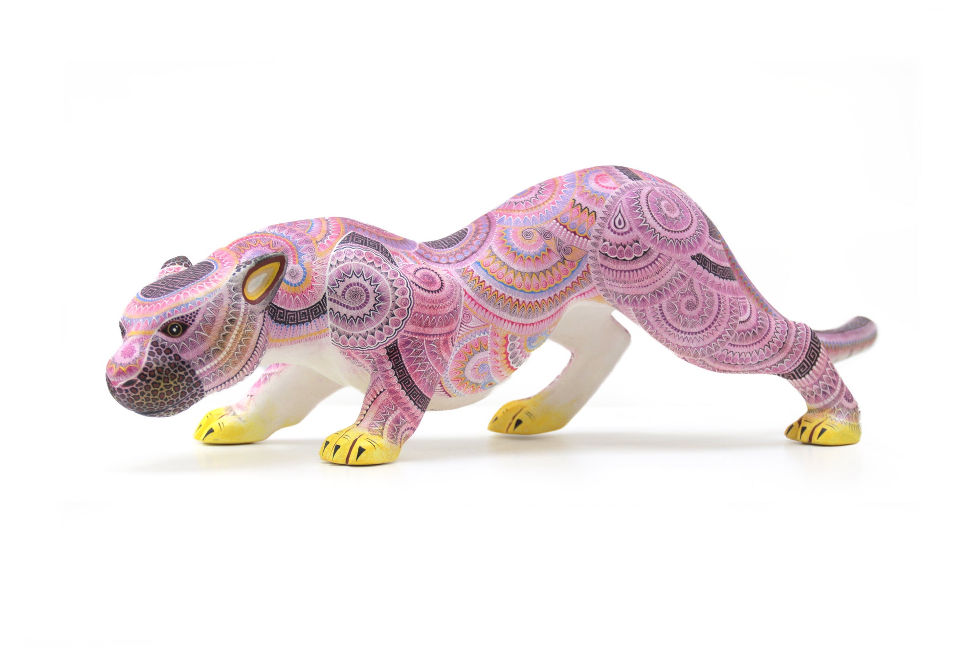 Alebrije - Jaguar rosa