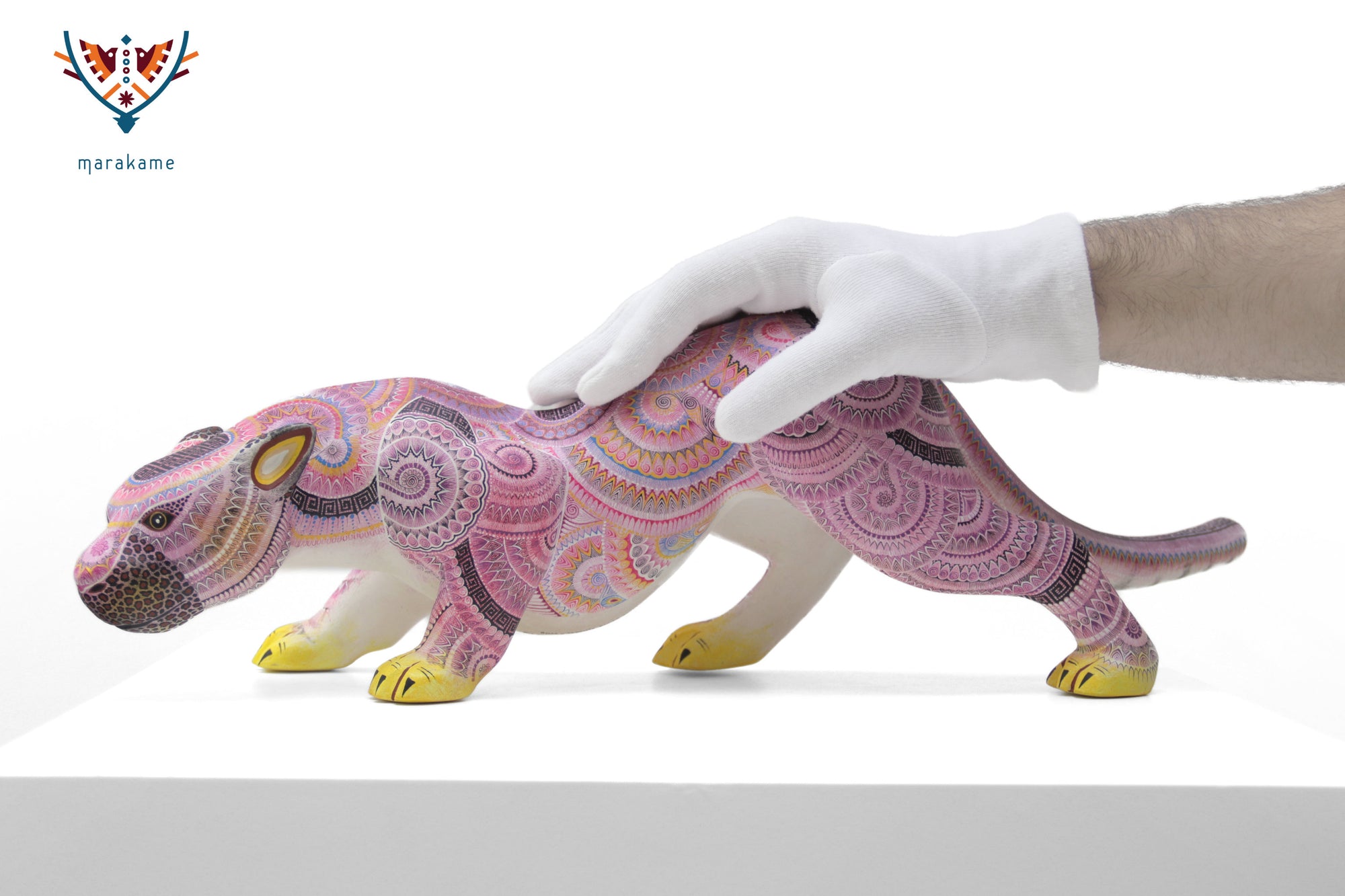 Alebrije - Jaguar rosa
