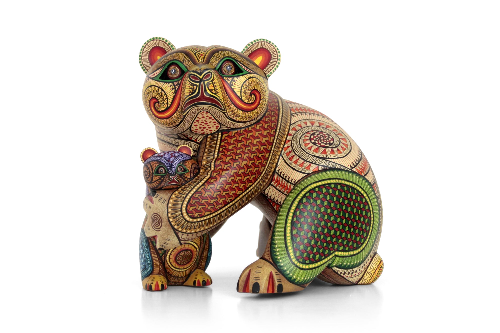 Alebrije – Oso con Cría – El Cuerpo como Refugio Ancestral