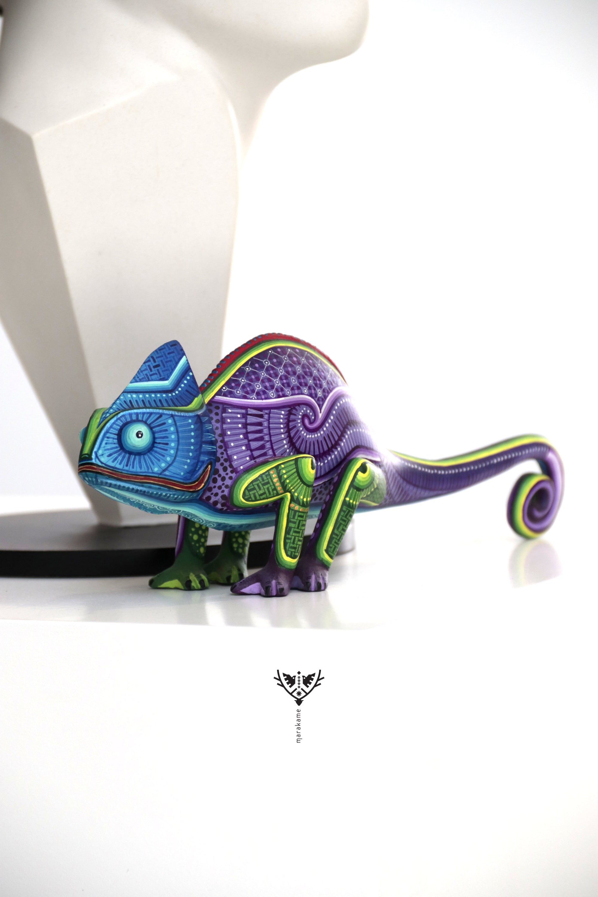 Alebrije Camaleón - La piel como códice