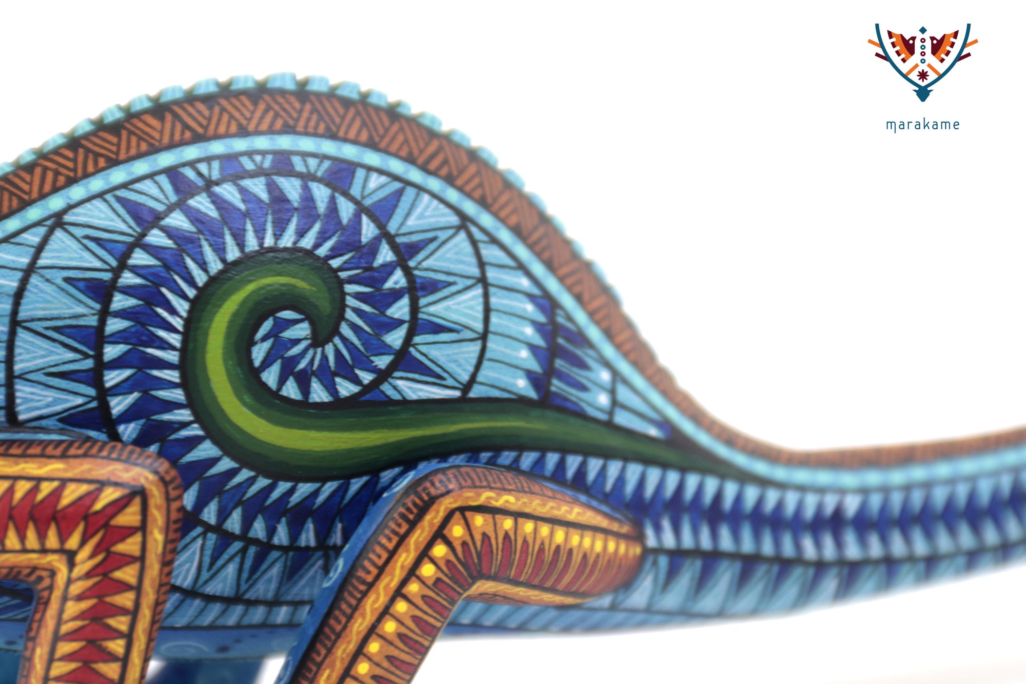Alebrije – Camaleón de Cola Azul – Esencia del Movimiento Interior