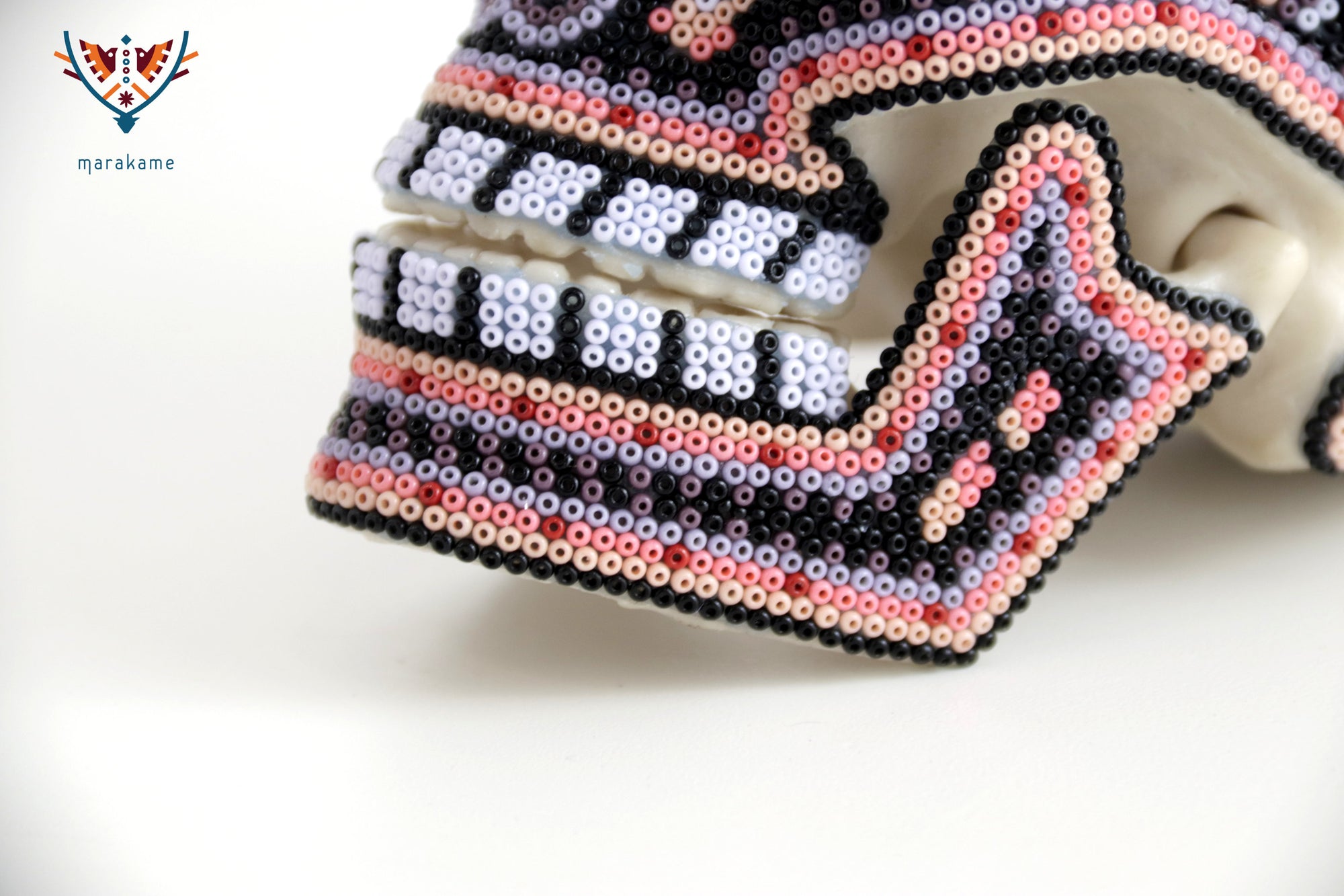 Calavera Huichol Mediana - Eyekame - Flor de la Noche Serena