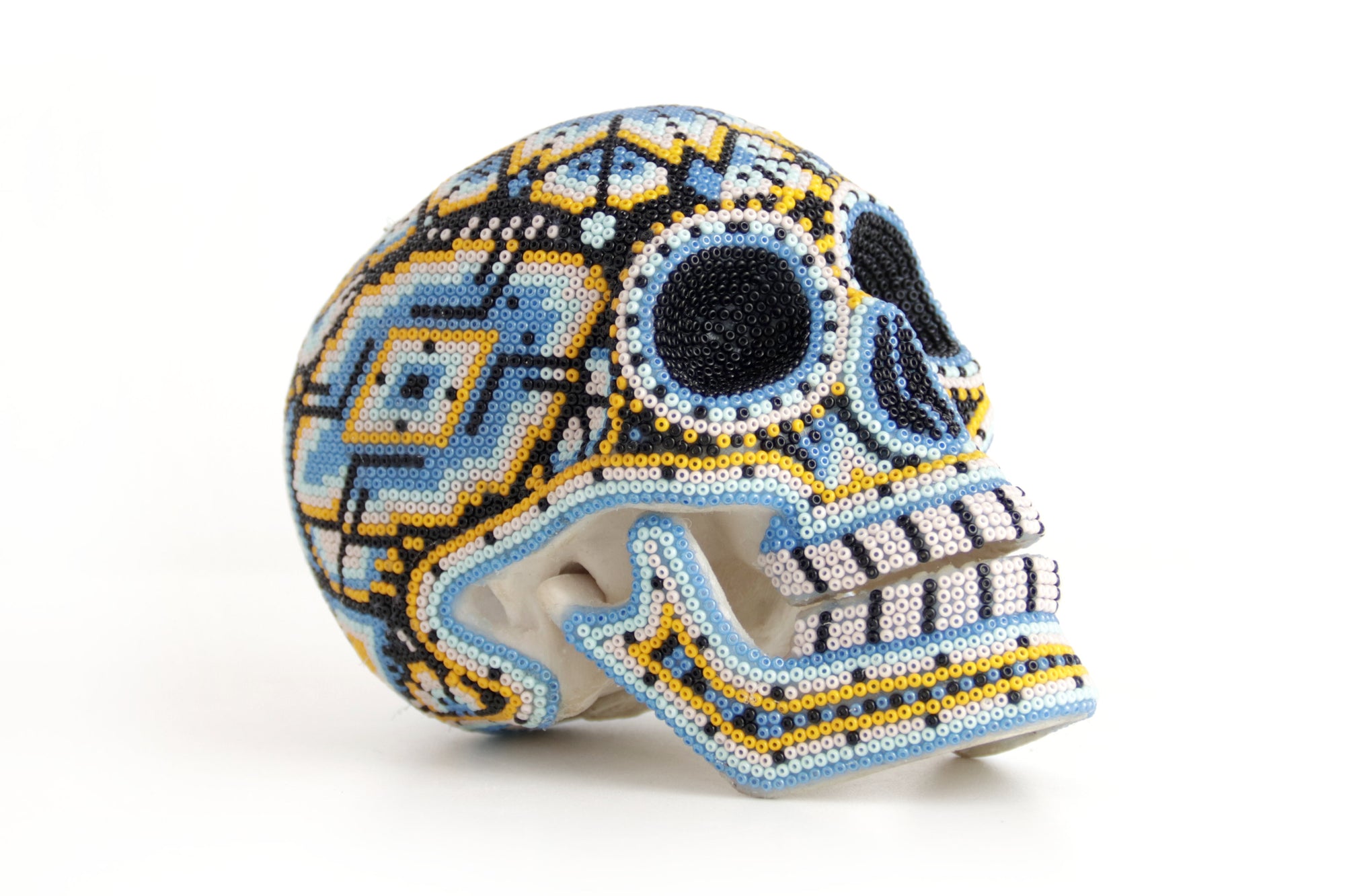 Calavera Huichol Mediana - Eyekame - Cielo geométrico del agua solar