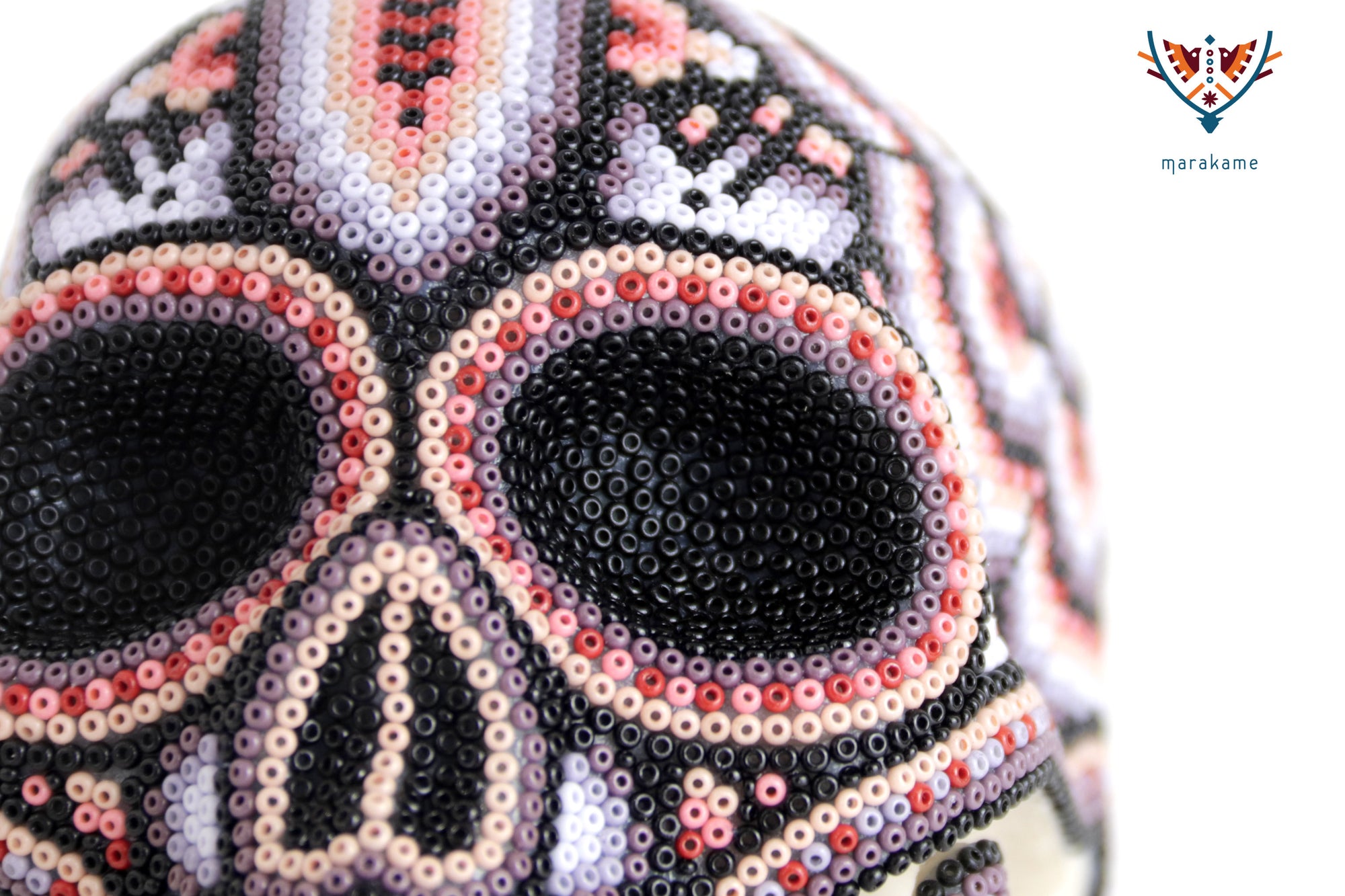 Calavera Huichol Mediana - Eyekame - Jardín de ecos y memoria lunar