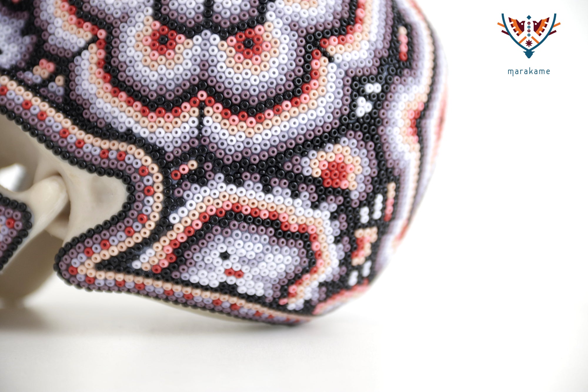 Calavera Huichol Mediana - Eyekame - Jardín de ecos y memoria lunar