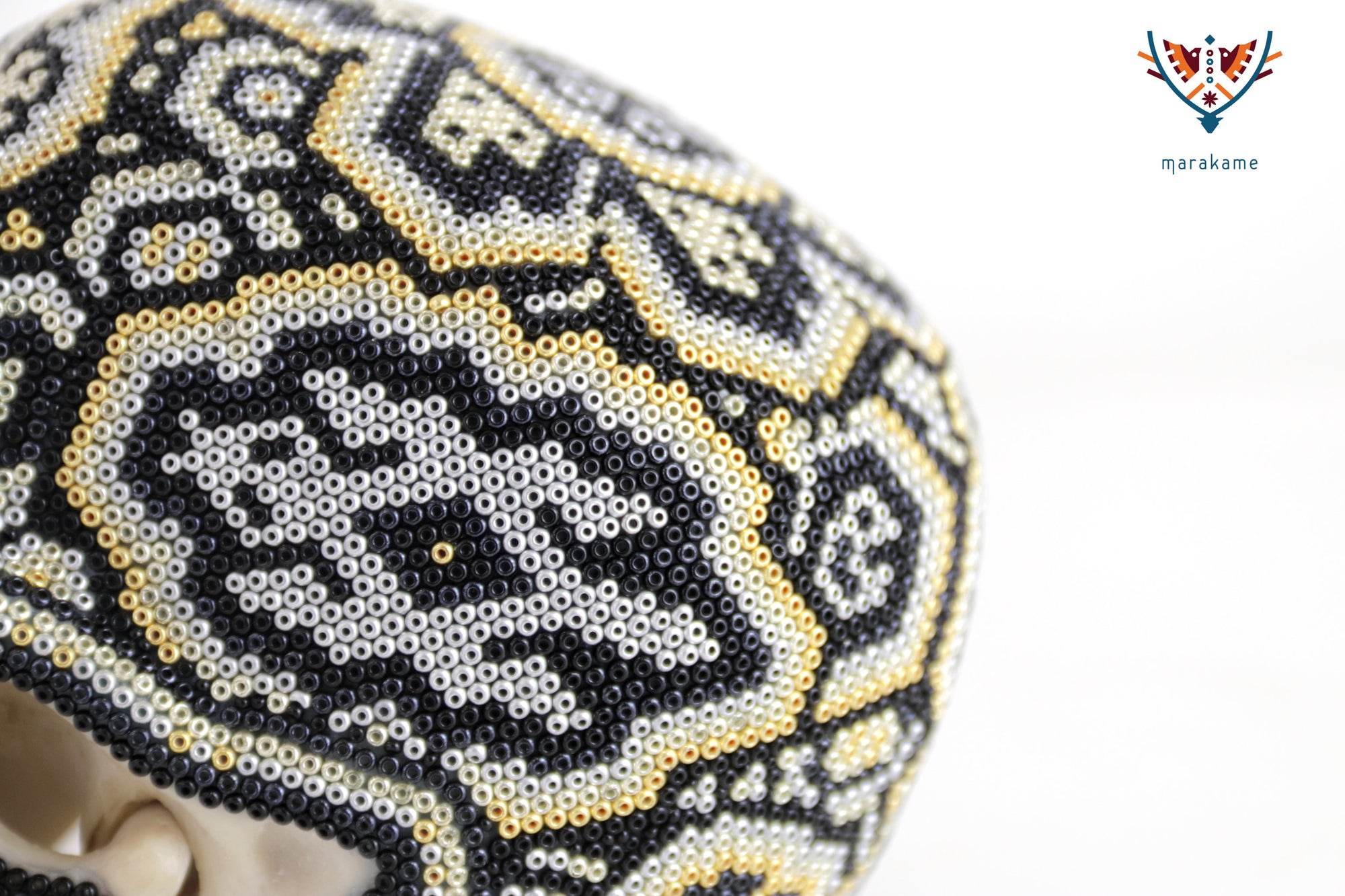 Calavera Huichol Mediana - Eyekame - Senderos de obsidiana y eco solar