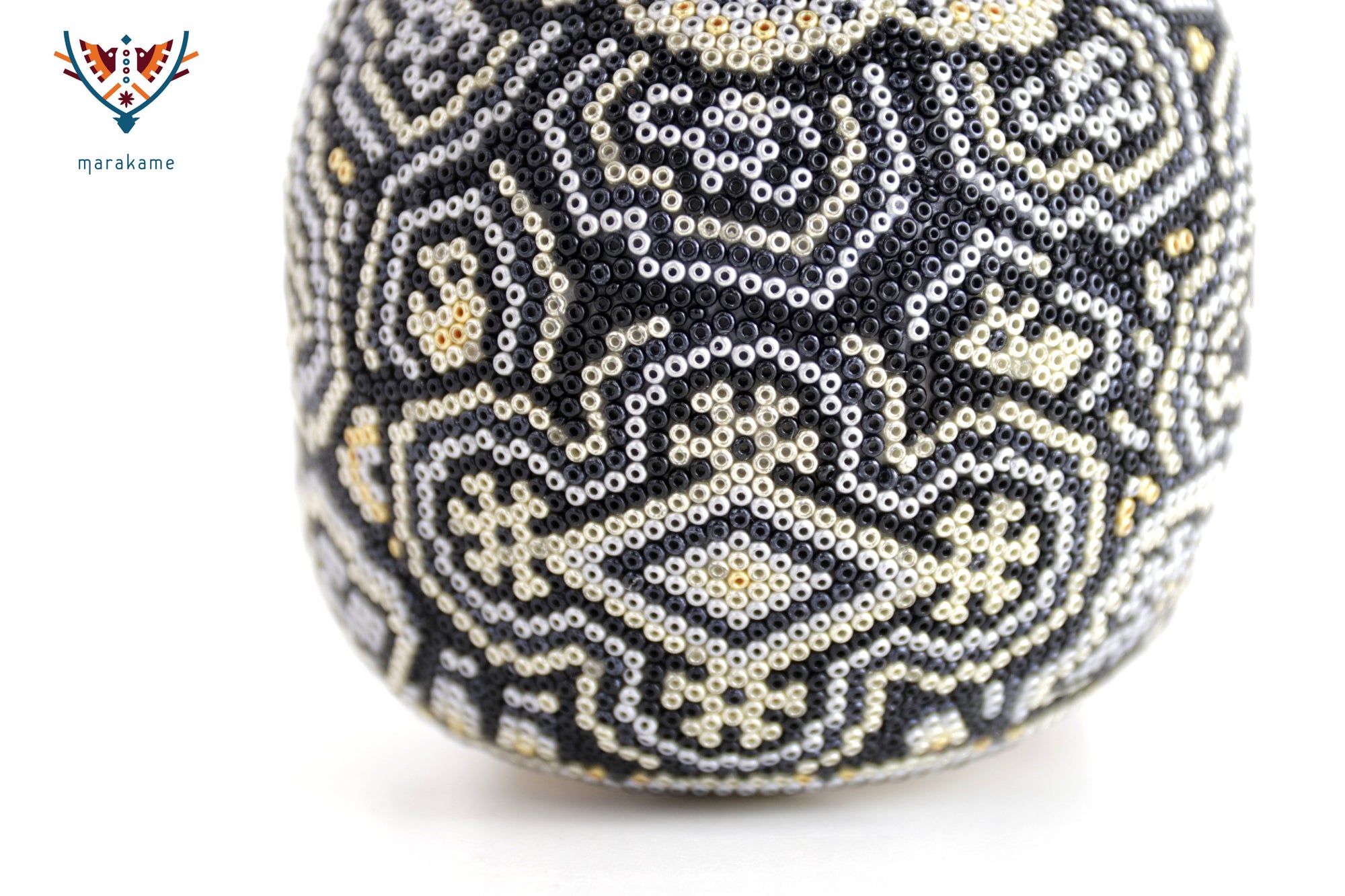 Calavera Huichol Mediana - Eyekame - Senderos del eclipse silencioso
