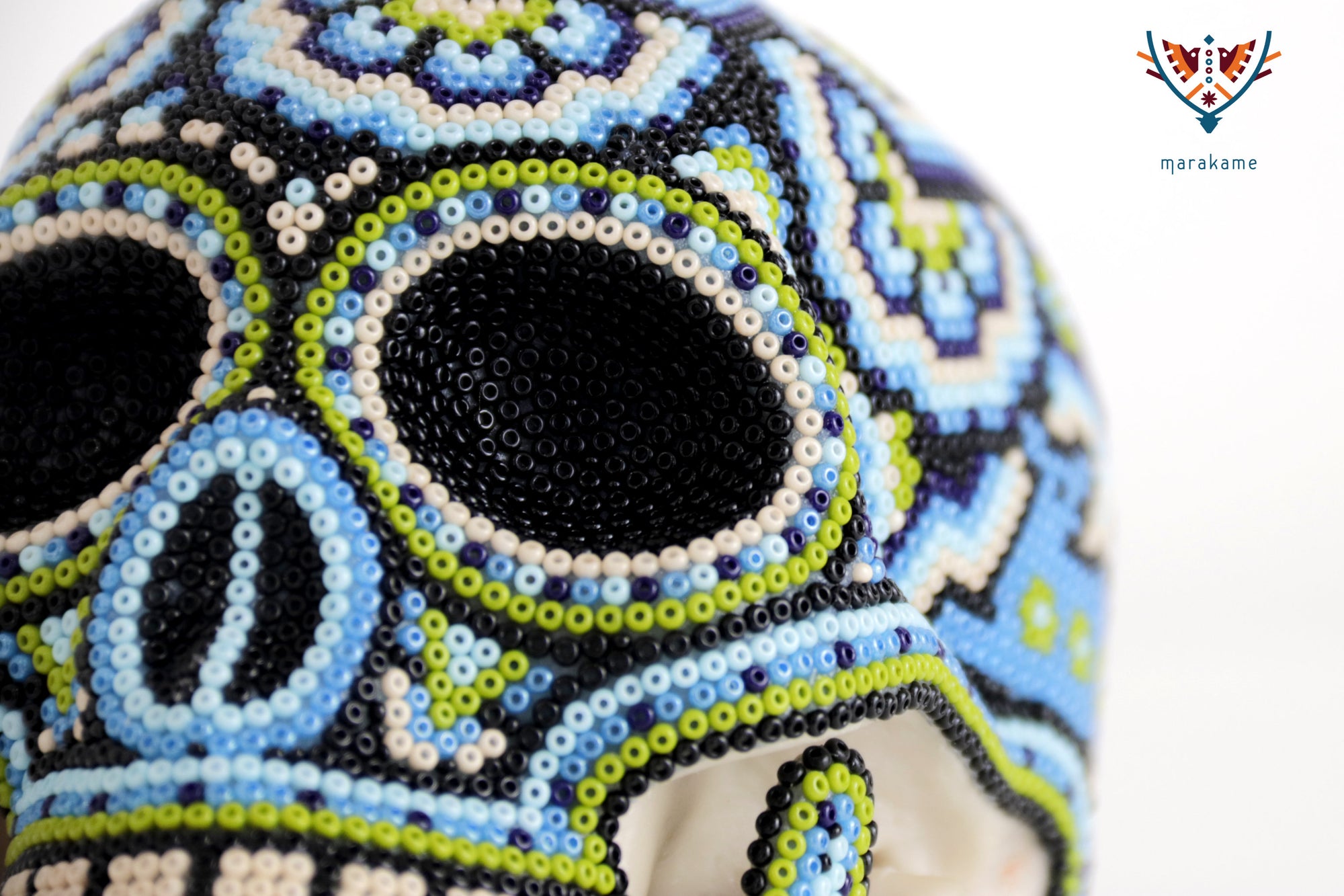 Calavera Huichol Mediana - Eyekame - Olas del cielo profundo