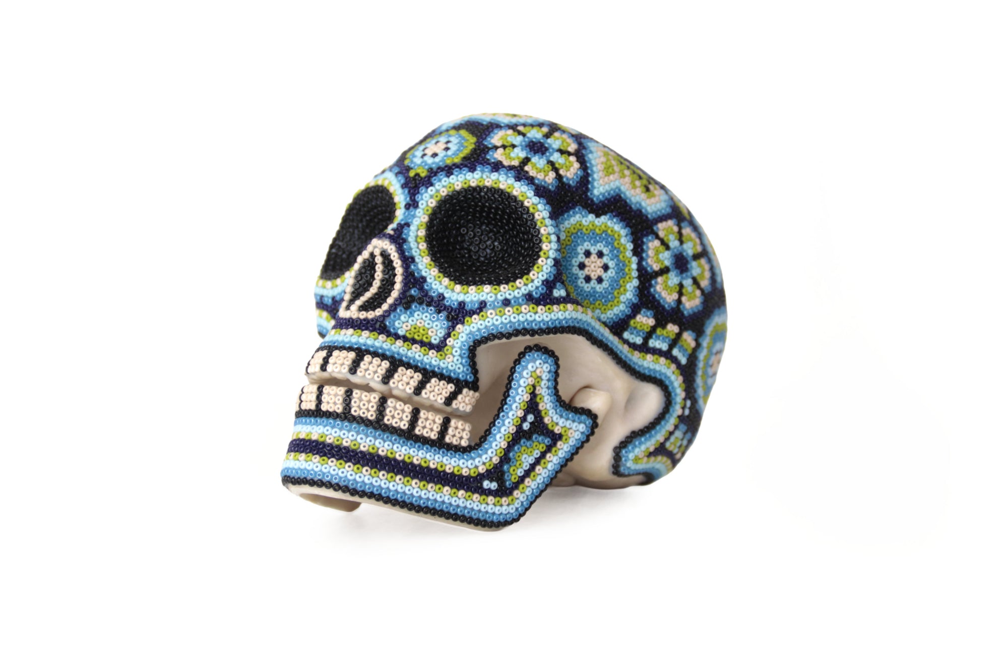 Calavera Huichol Mediana – Eyekame – Jardín del Cielo