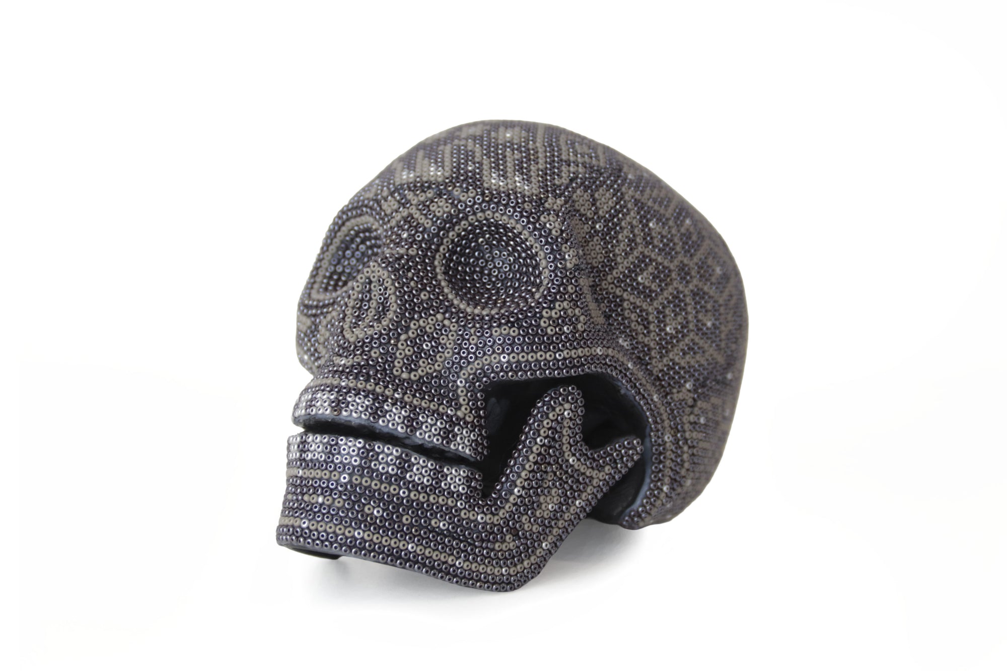 Calavera Huichol Mediana - Eyekame - Senderos de Ceniza