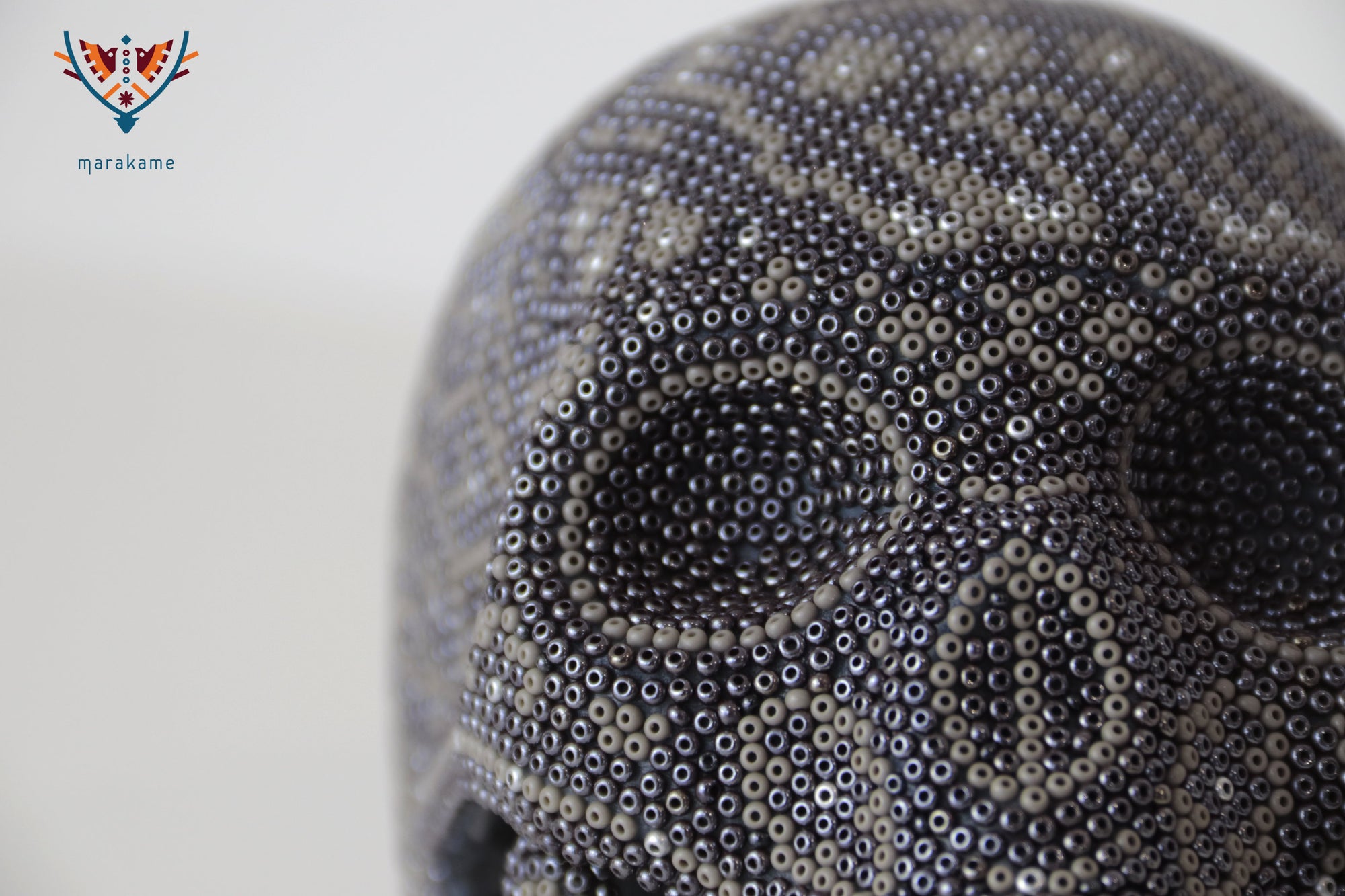Calavera Huichol Mediana - Eyekame - Senderos de Ceniza