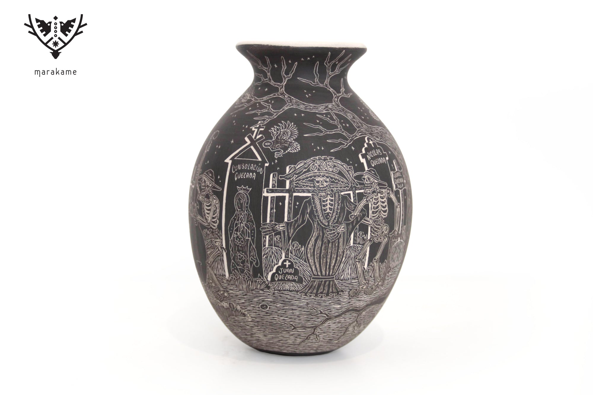 Cerámica de Mata Ortiz - Calaveras Danzantes en Panteón - Día de muertos