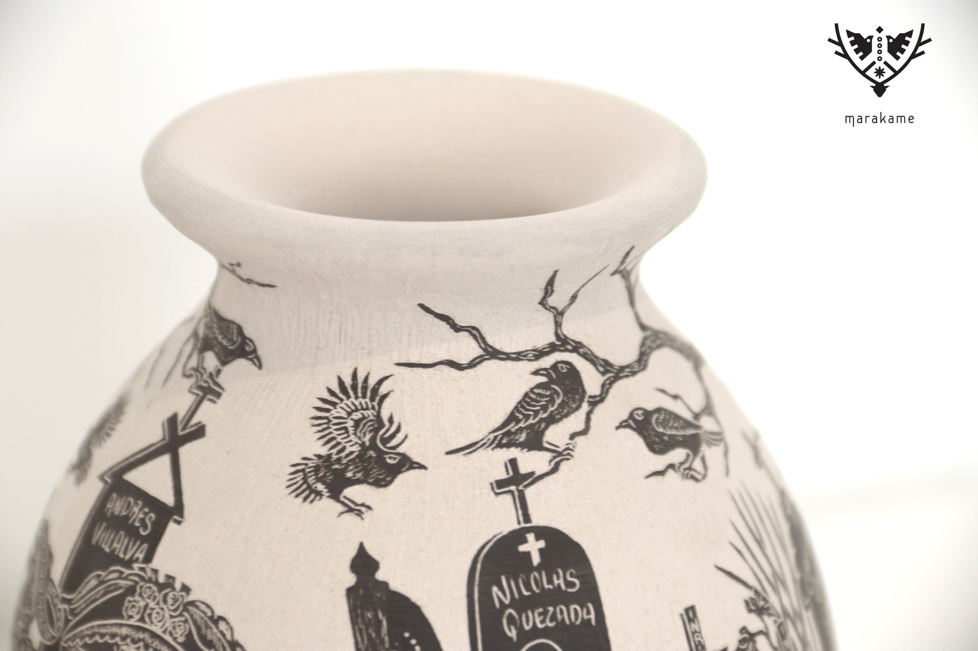 Cerámica de Mata Ortiz - Danza Silente Bajo la Luna - Día de muertos