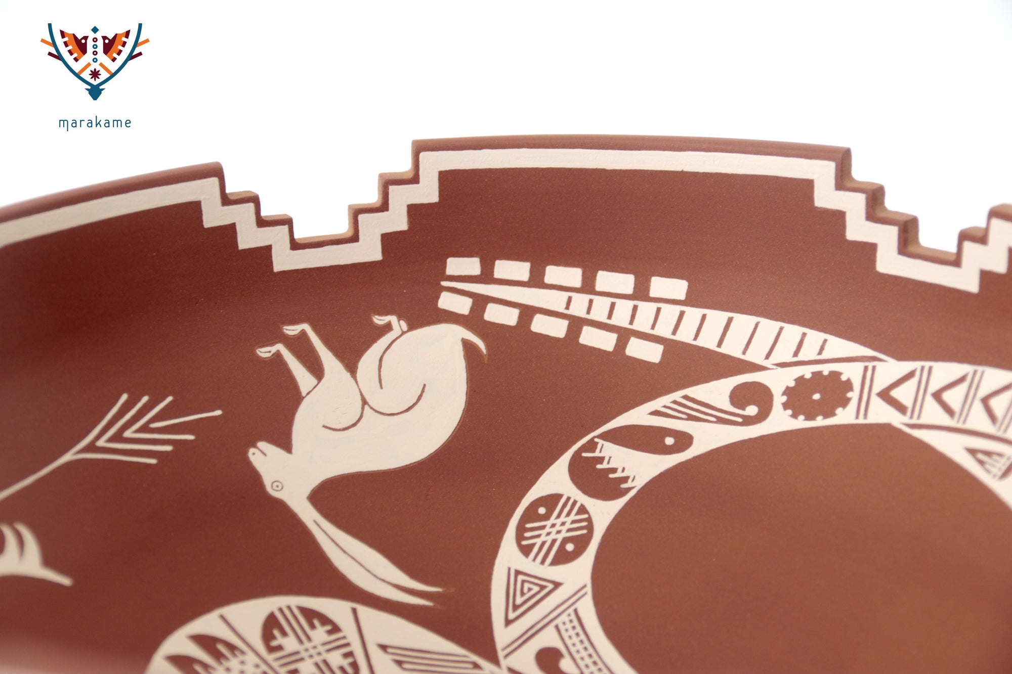 Cerámica de Mata Ortiz - Plato - Serpiente de la Montaña Roja