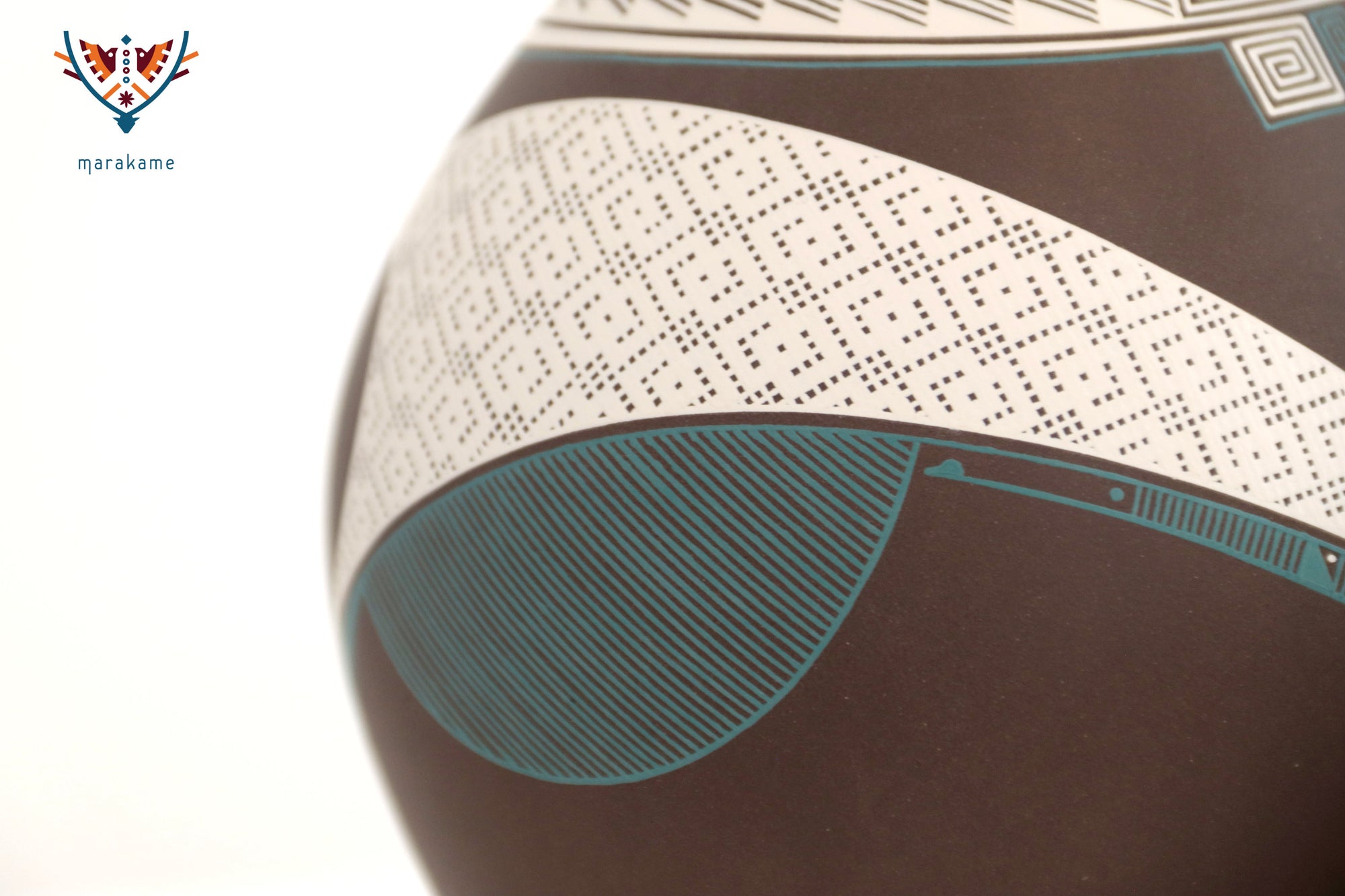 Ceramics by Mata Ortiz - Silent Root