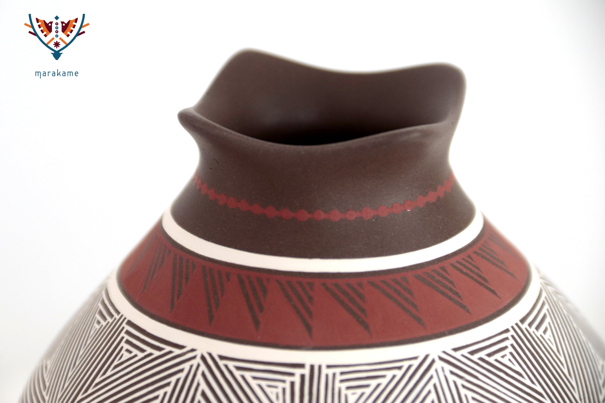Mata Ortiz Pottery - Symbols of Earth and Time