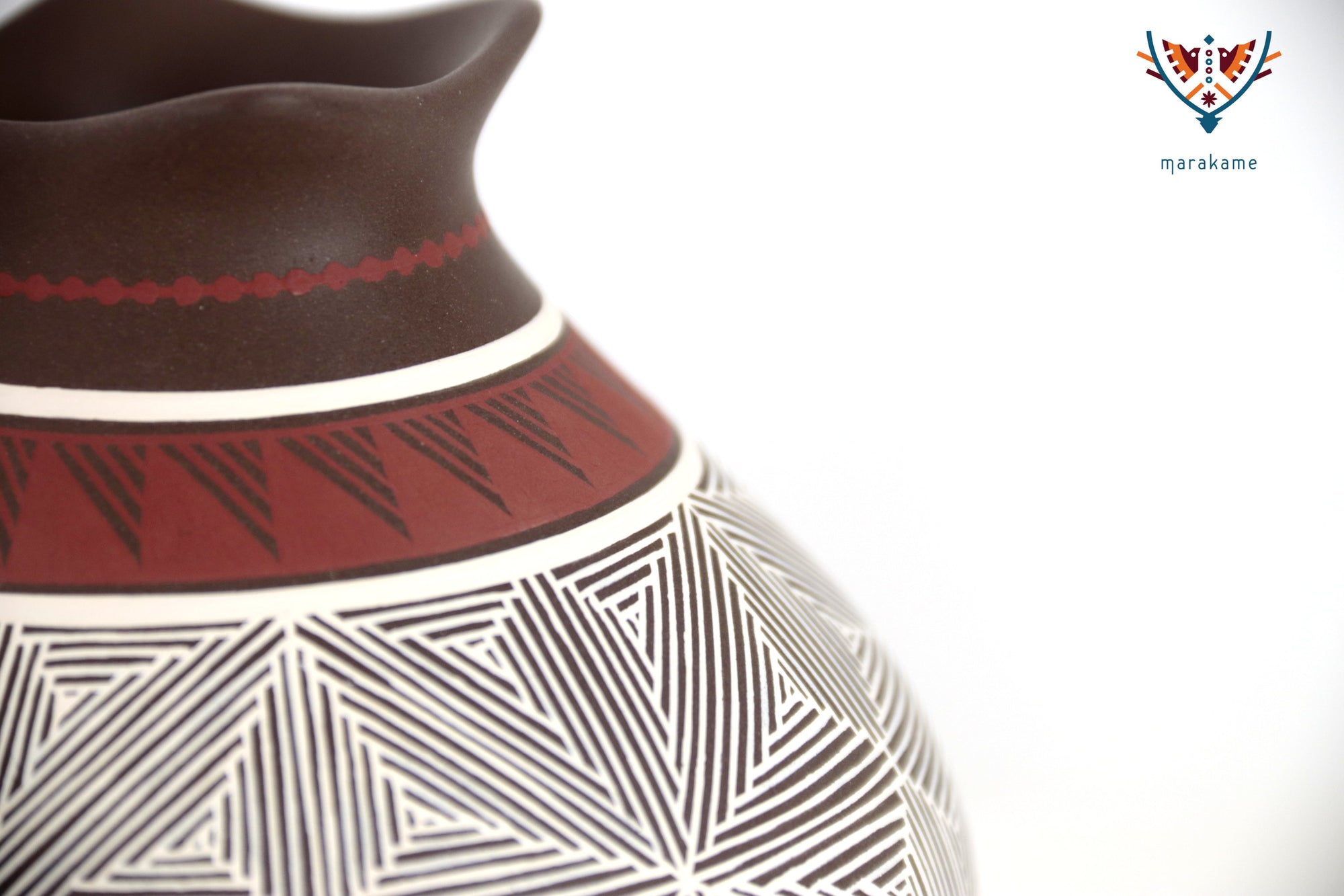 Mata Ortiz Pottery - Symbols of Earth and Time