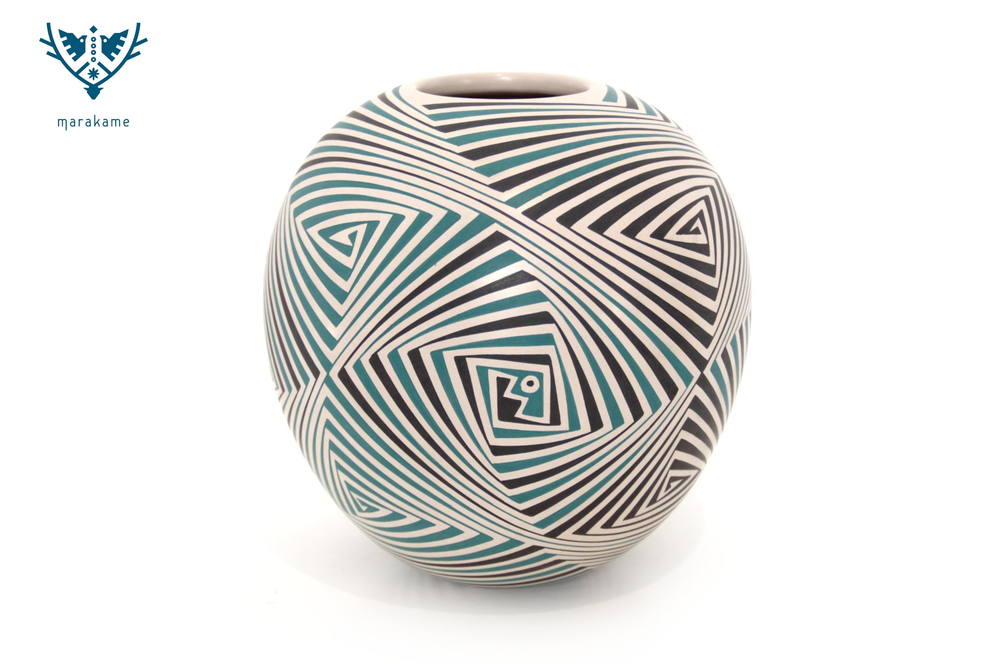 Cerámica de Mata Ortiz - Geometría en Expansión