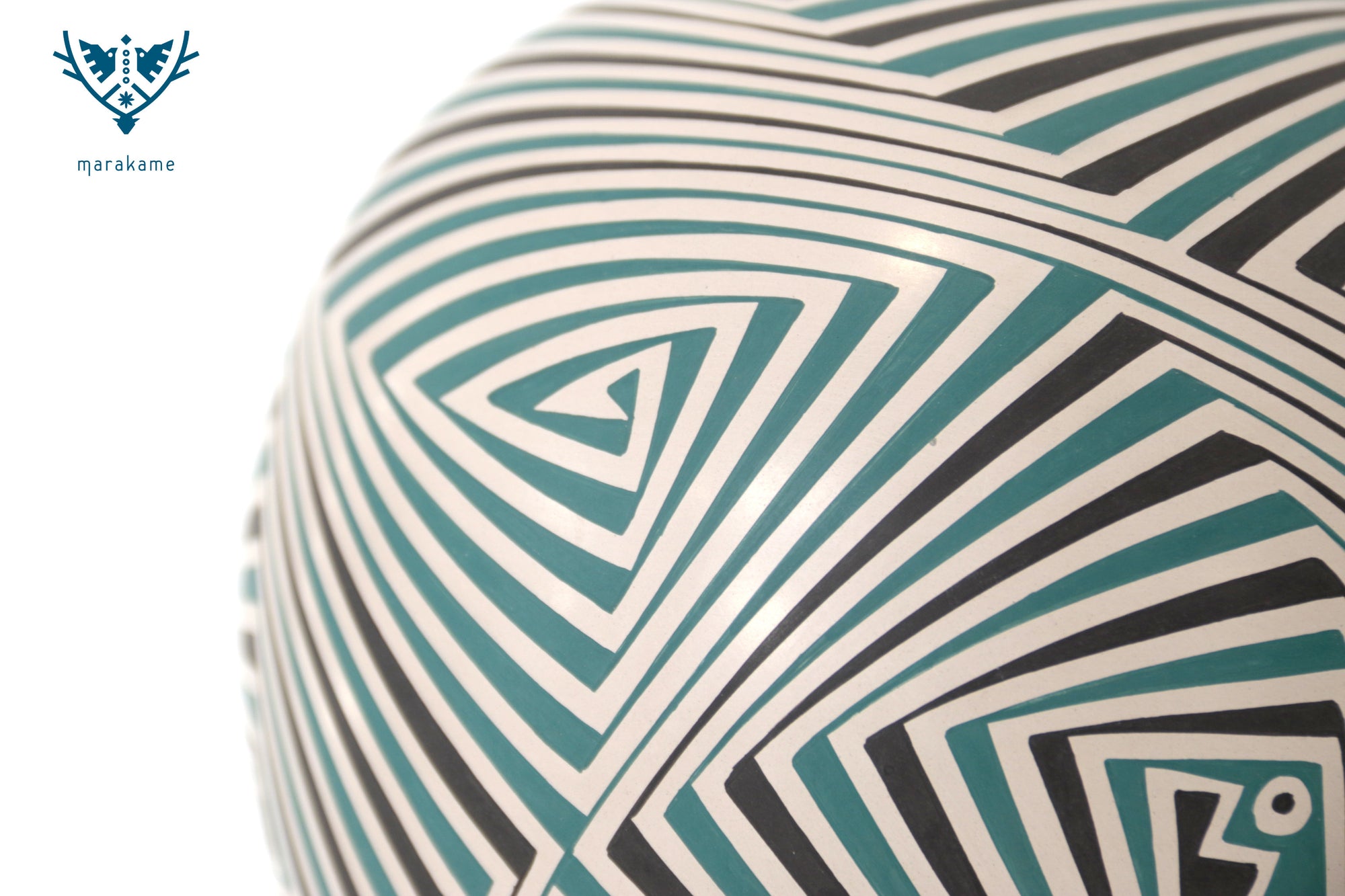 Cerámica de Mata Ortiz - Geometría en Expansión