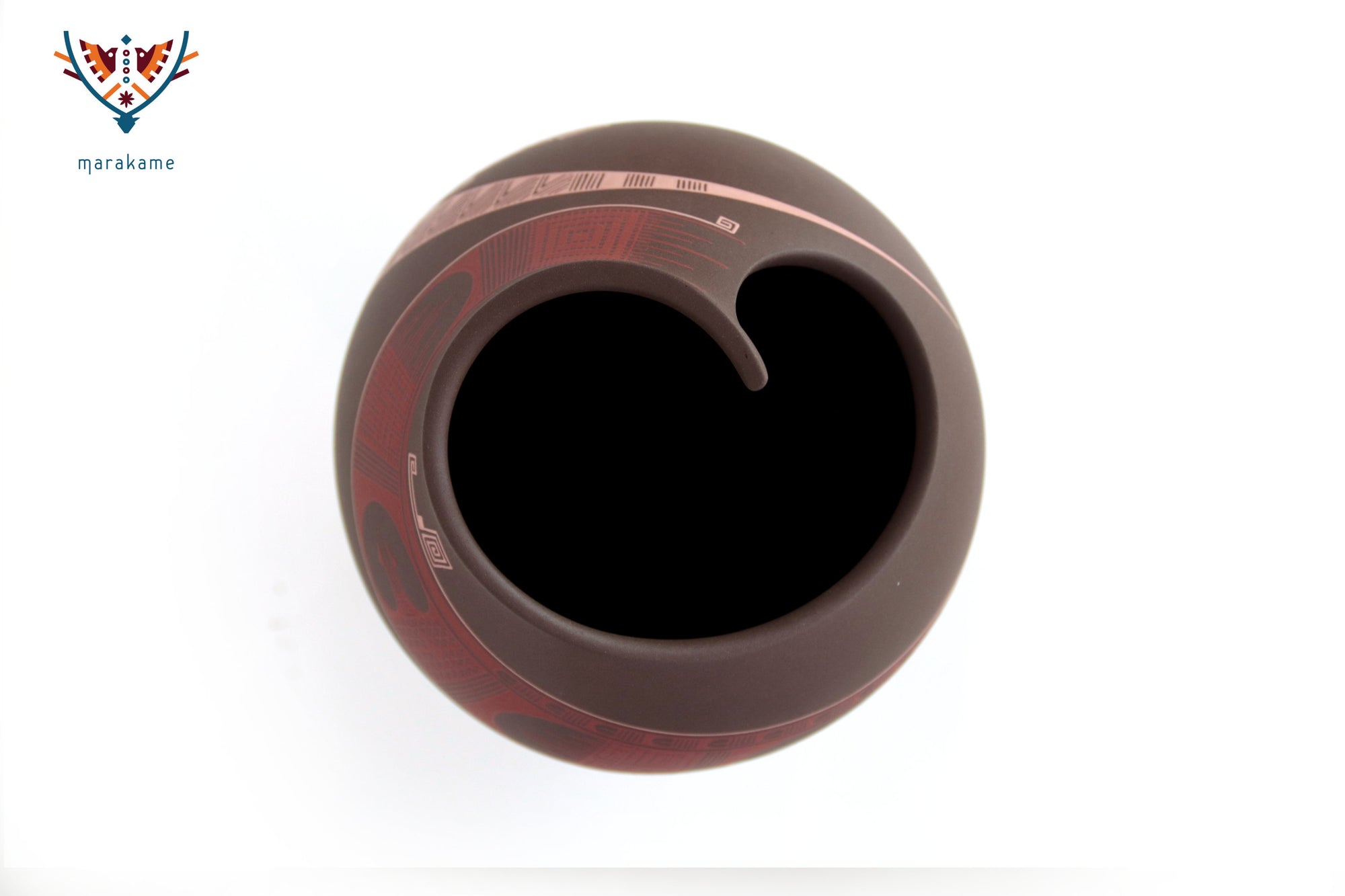 Mata Ortiz Ceramics – Rote Sonnenfinsternis in Bewegung