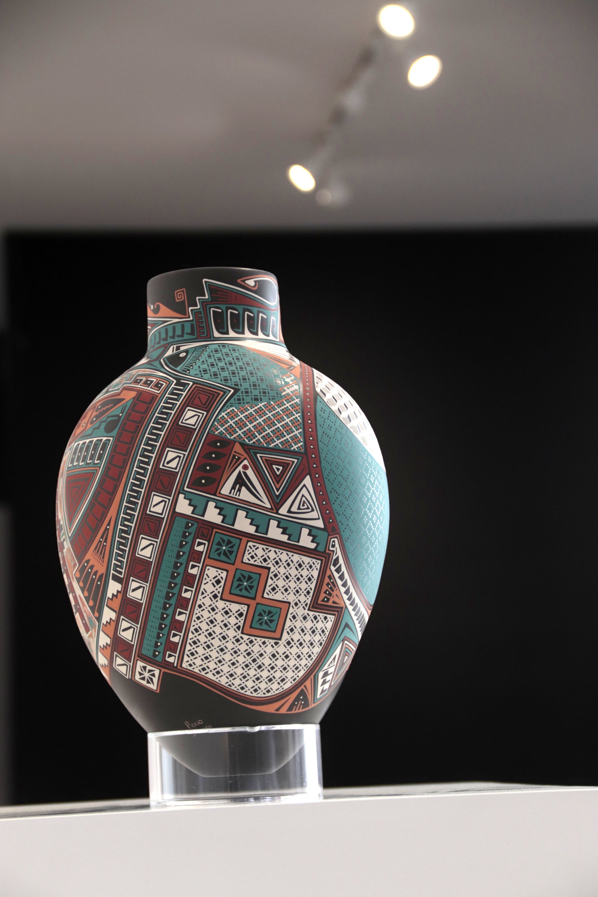 Mata Ortiz Ceramics - Geometry of the Earth