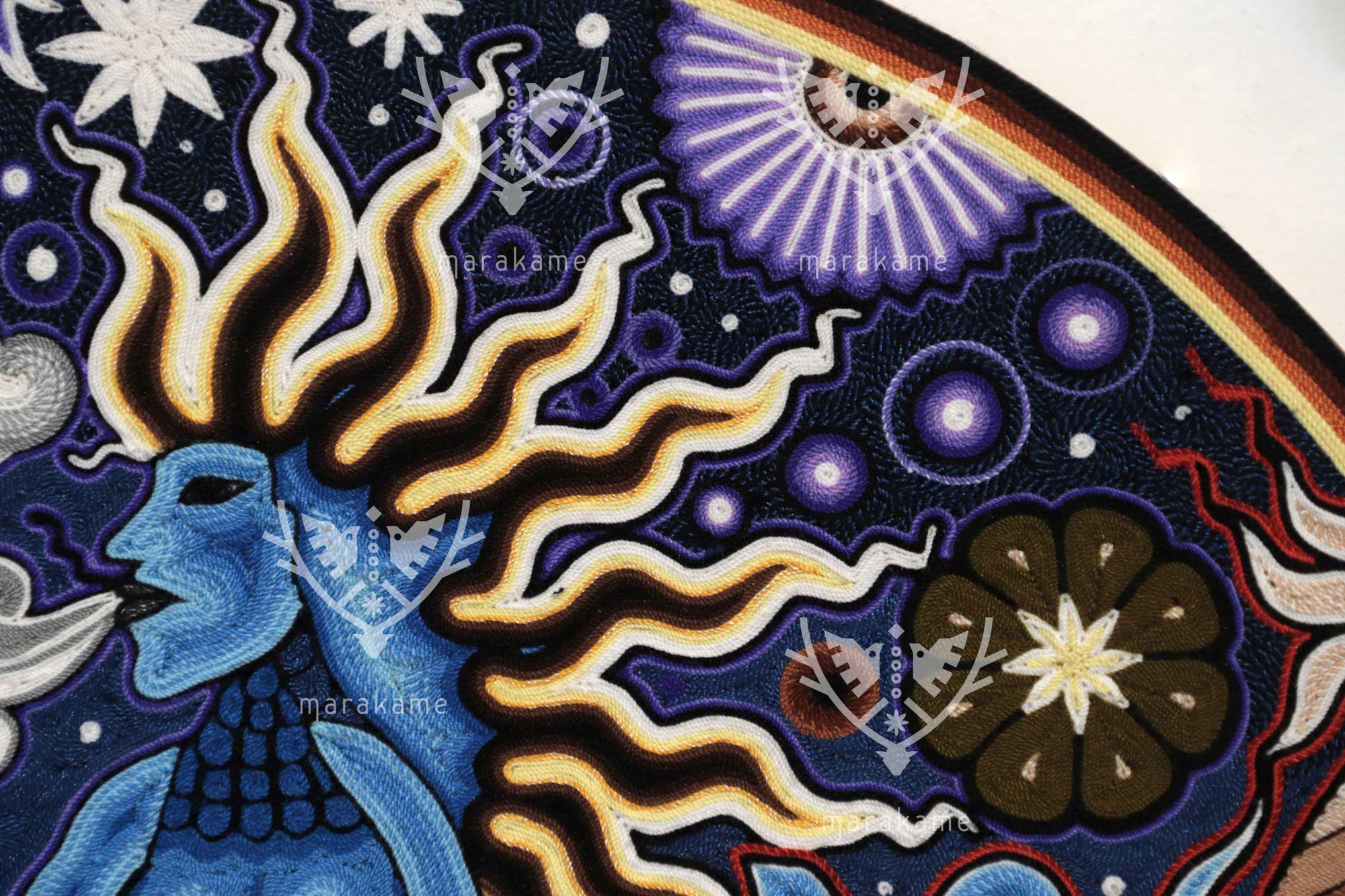 Nierika de Estambre fino Circulo Huichol - Tatei Niwetsika – La Madre del Maíz - 60 cm.