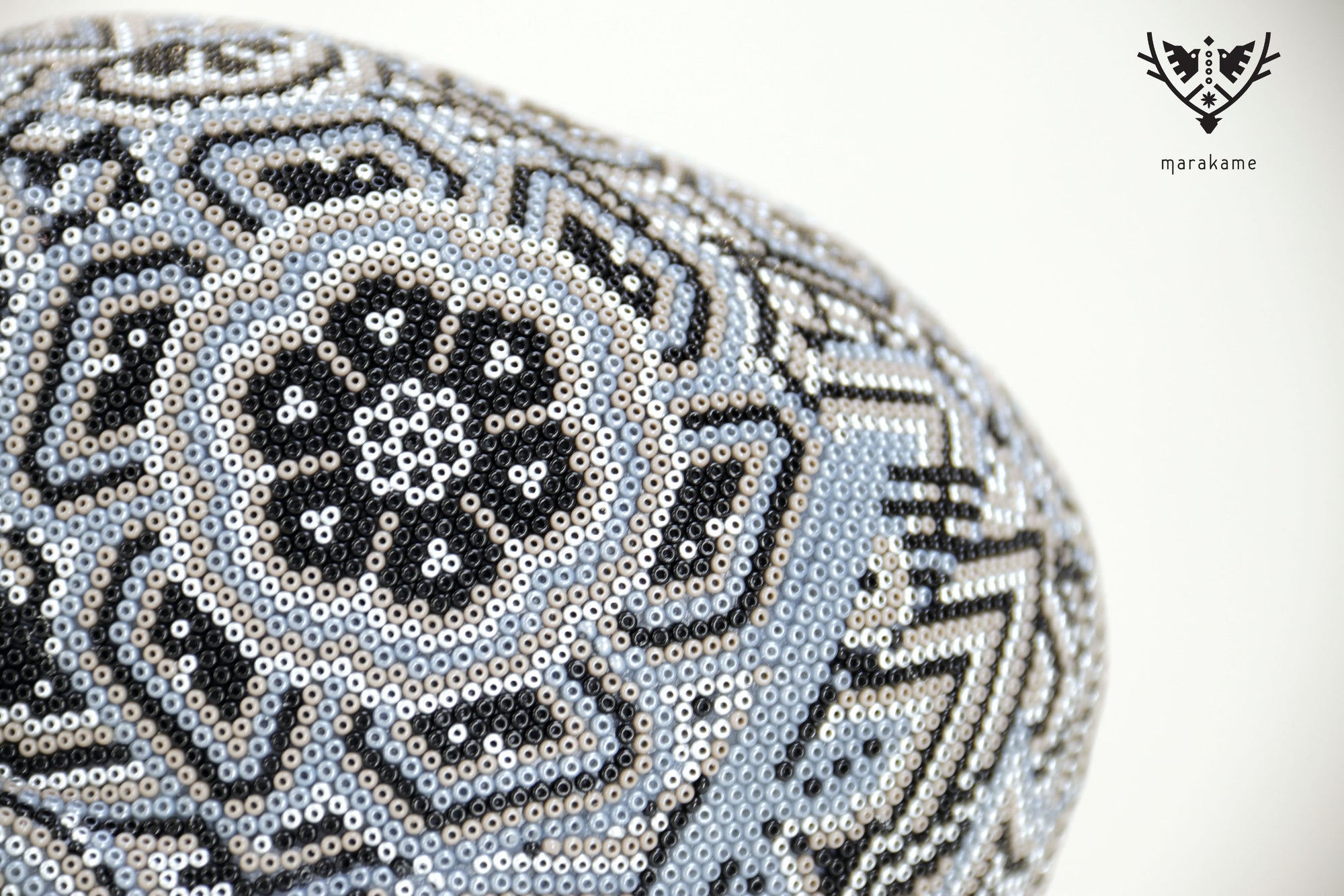 Cráneo huichol escala real - Calavera Hauxamanaka