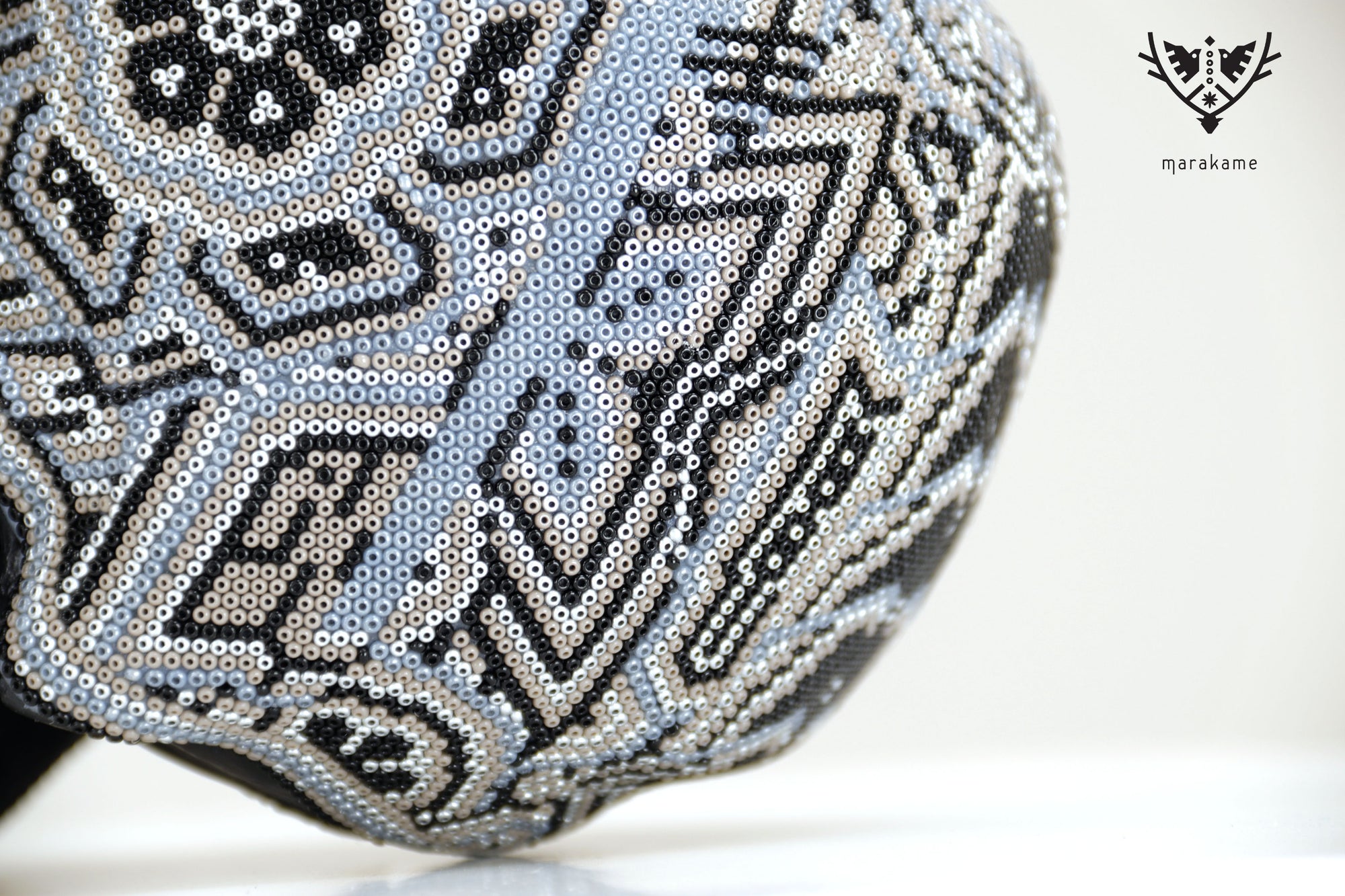 Cráneo huichol escala real - Calavera Hauxamanaka